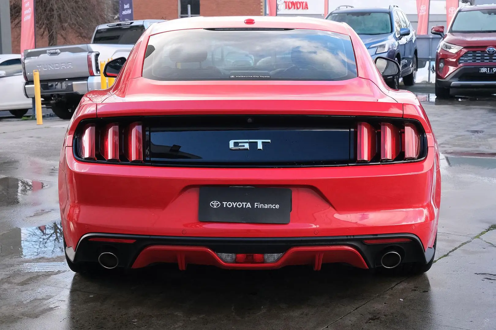 2016 Ford Mustang Gallery Image 4