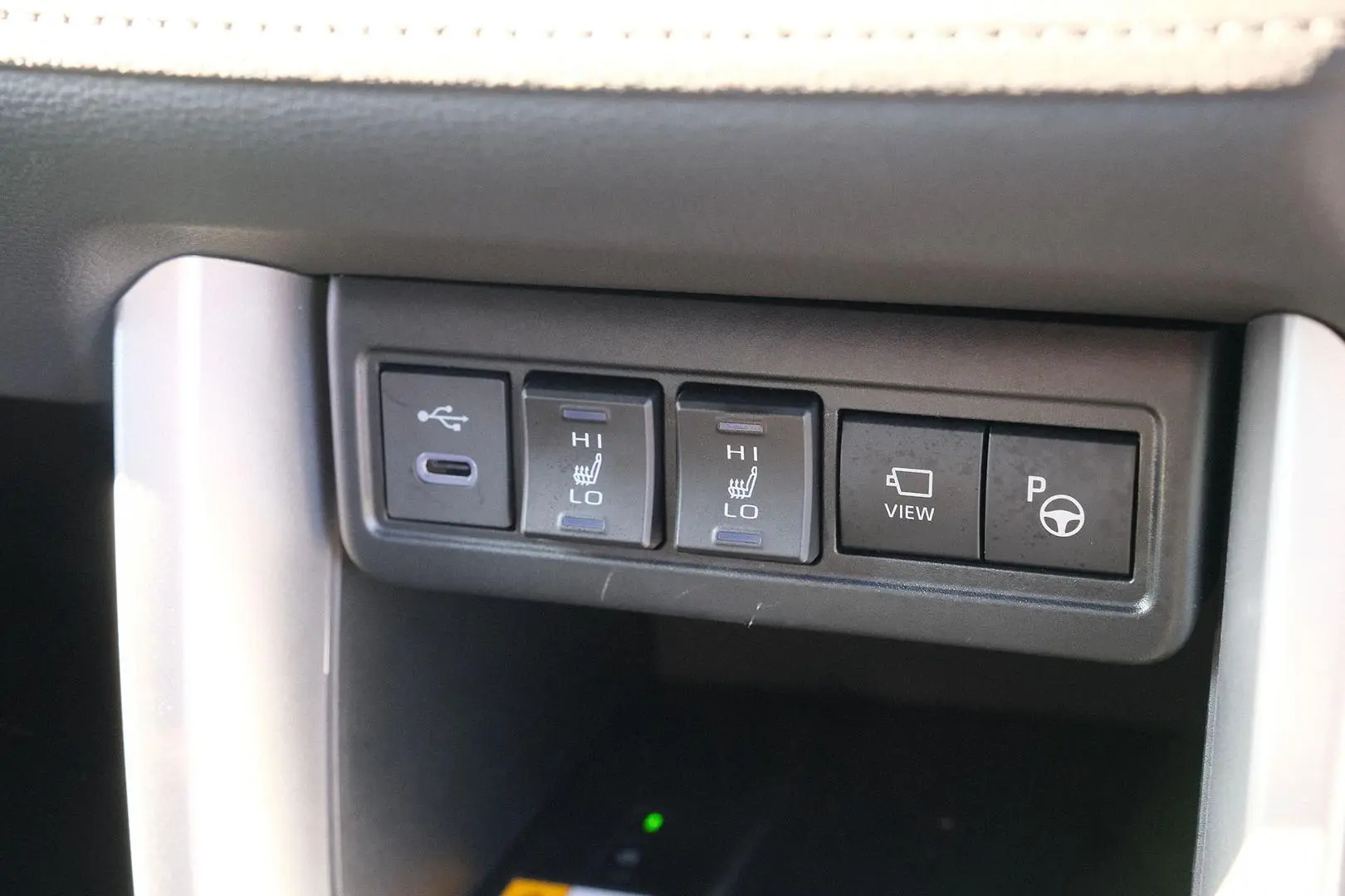 2024 Toyota Corolla Cross Gallery Image 21