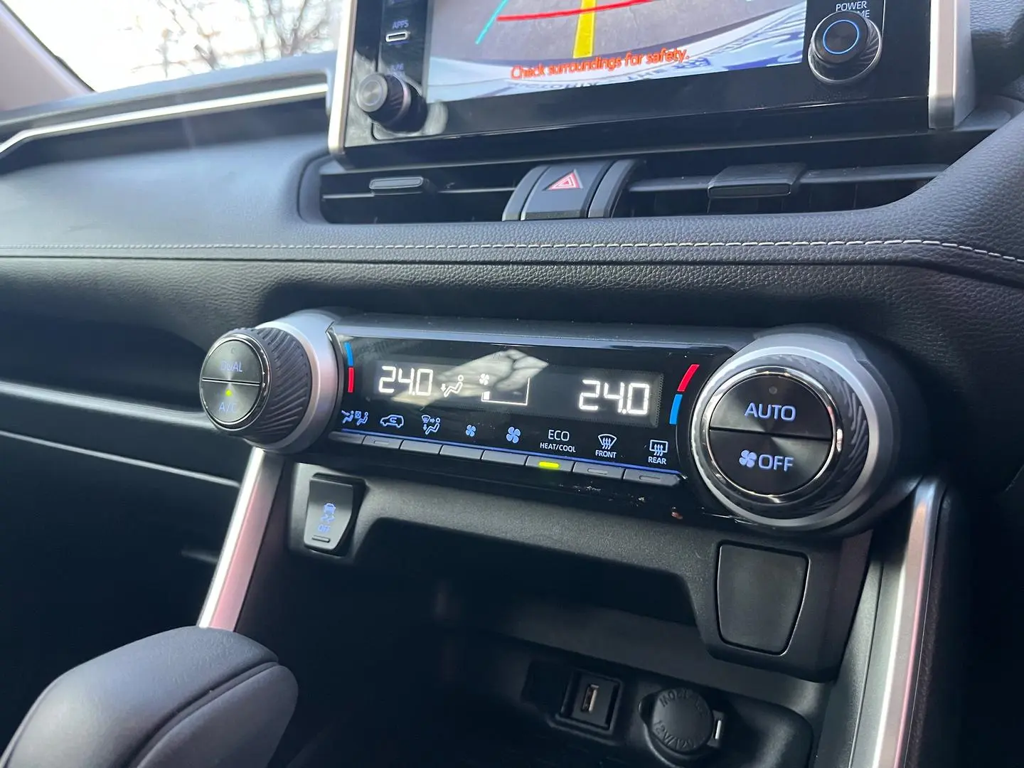 2023 Toyota RAV4 Gallery Image 21