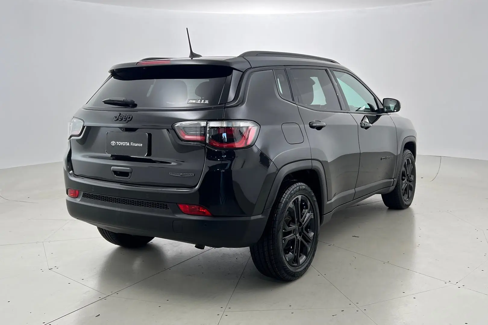 2022 Jeep Compass Gallery Image 4