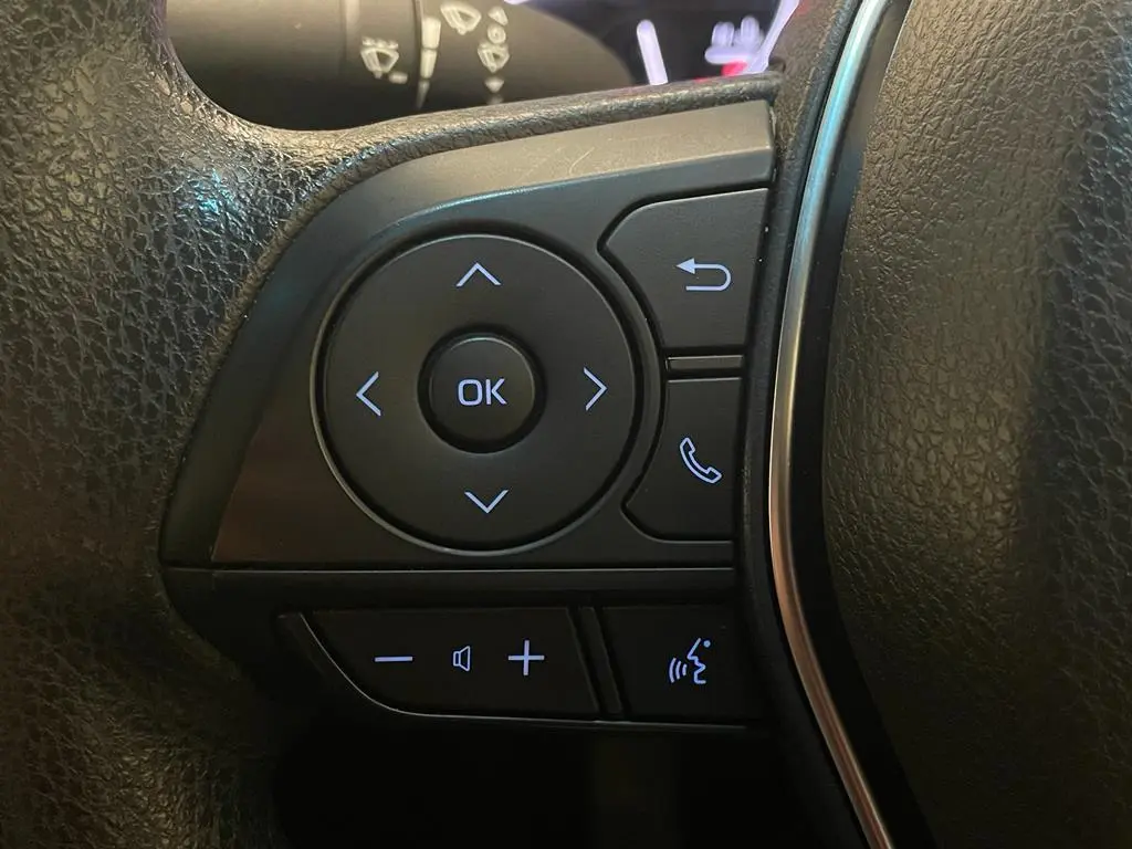 2018 Toyota Camry Gallery Image 20
