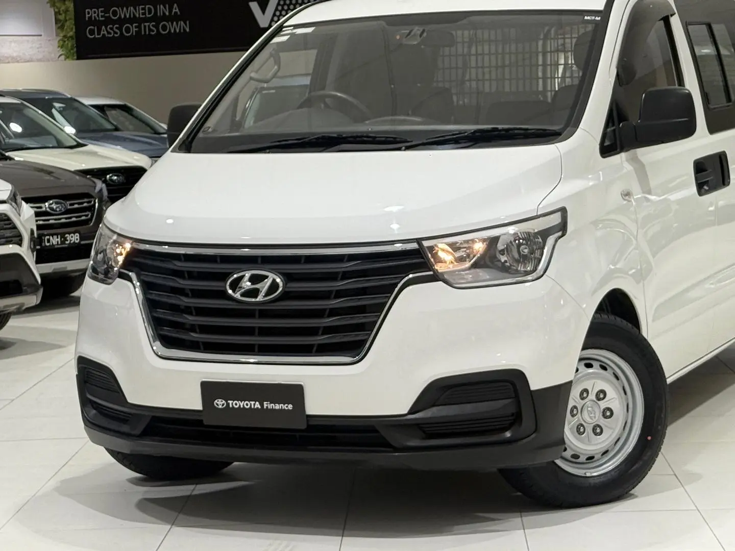 2020 Hyundai iLoad Gallery Image 7