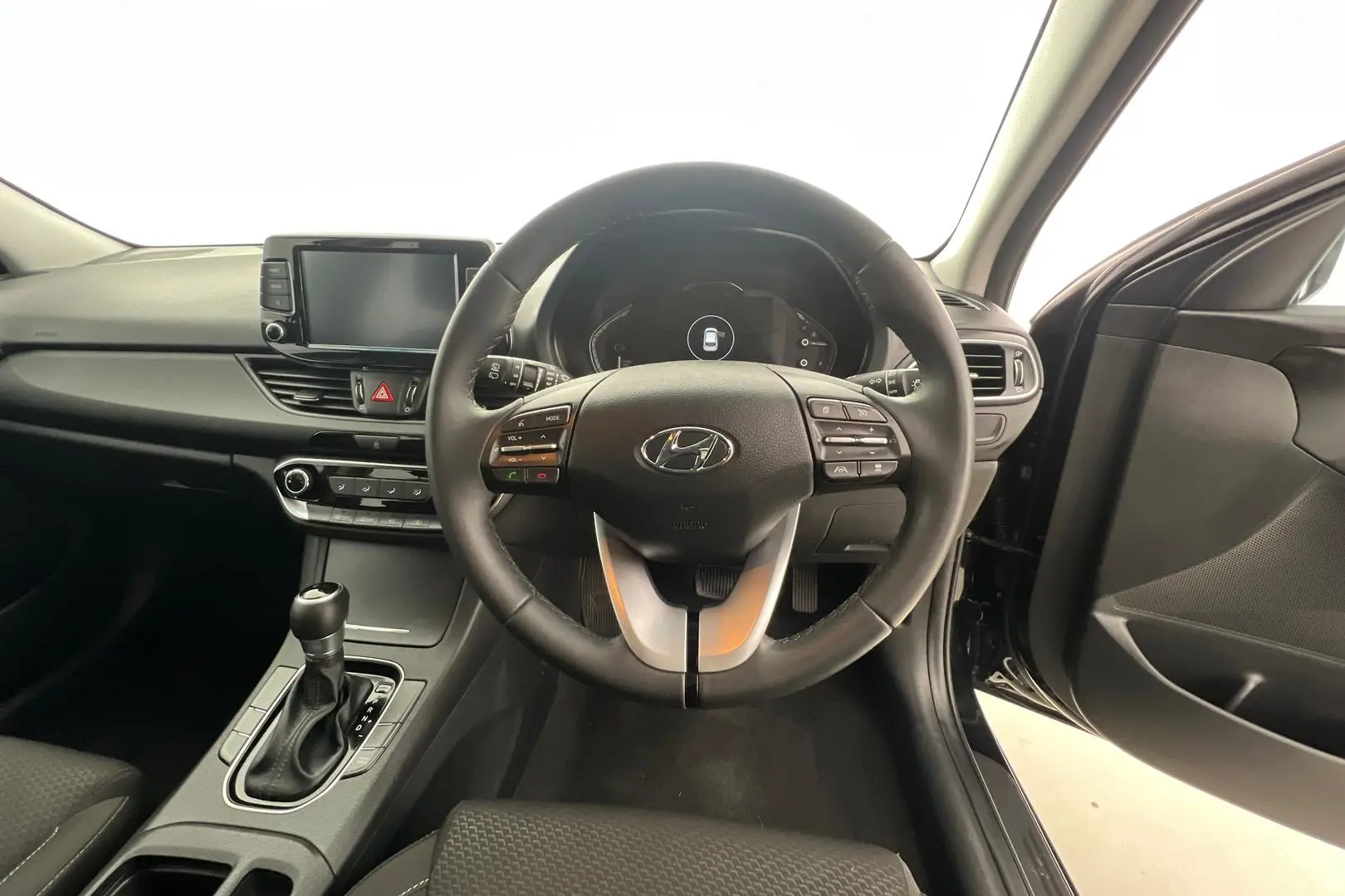 2021 Hyundai i30 Gallery Image 15