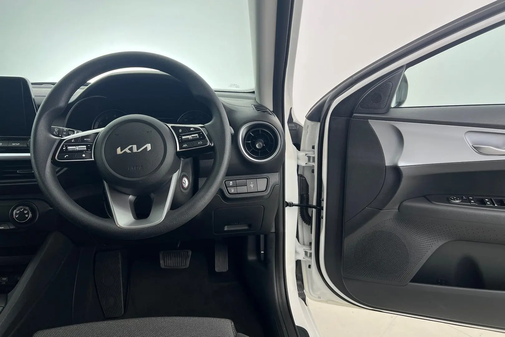 2023 Kia Cerato Gallery Image 12