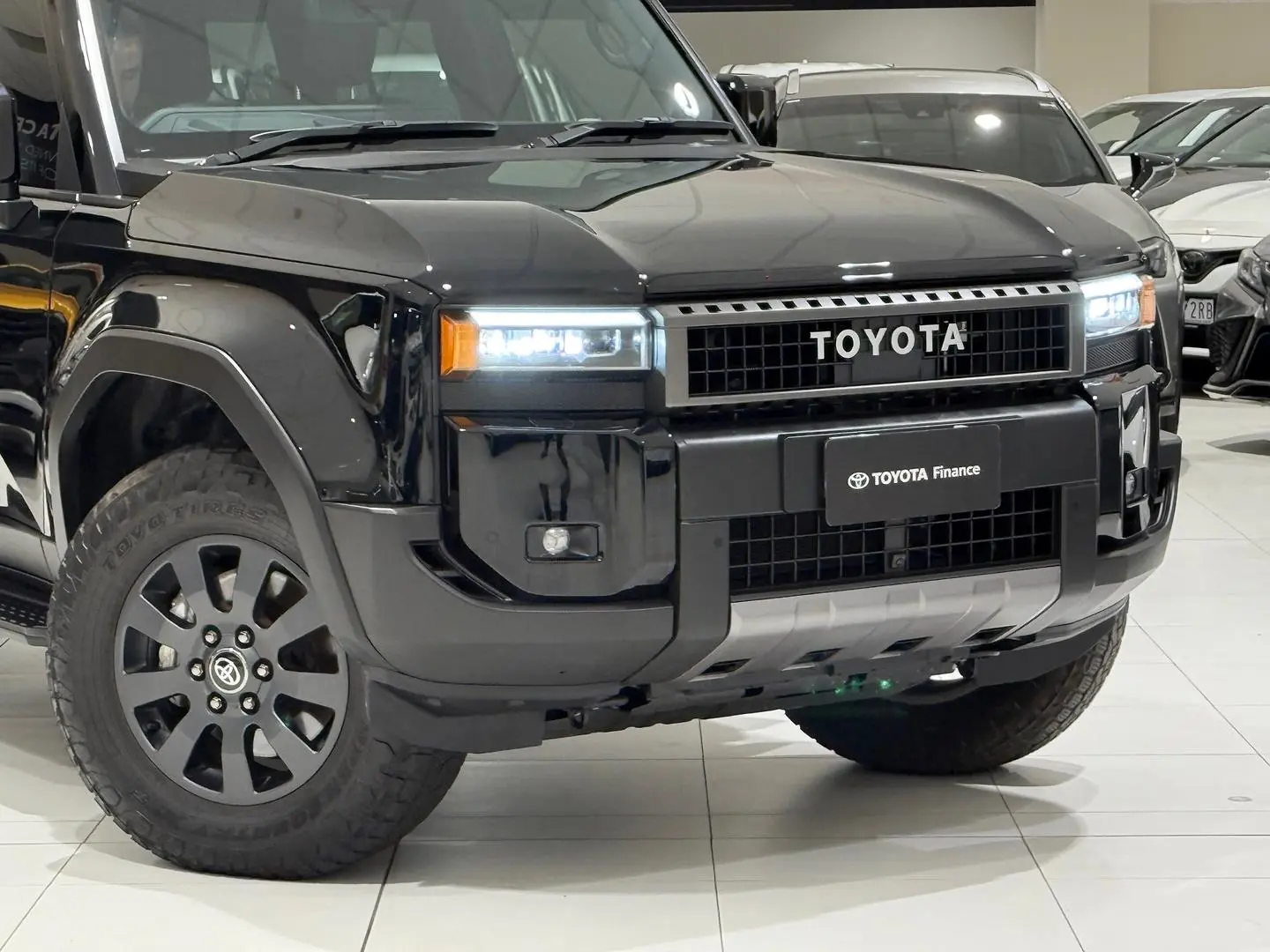 2025 Toyota Landcruiser Prado Gallery Image 3