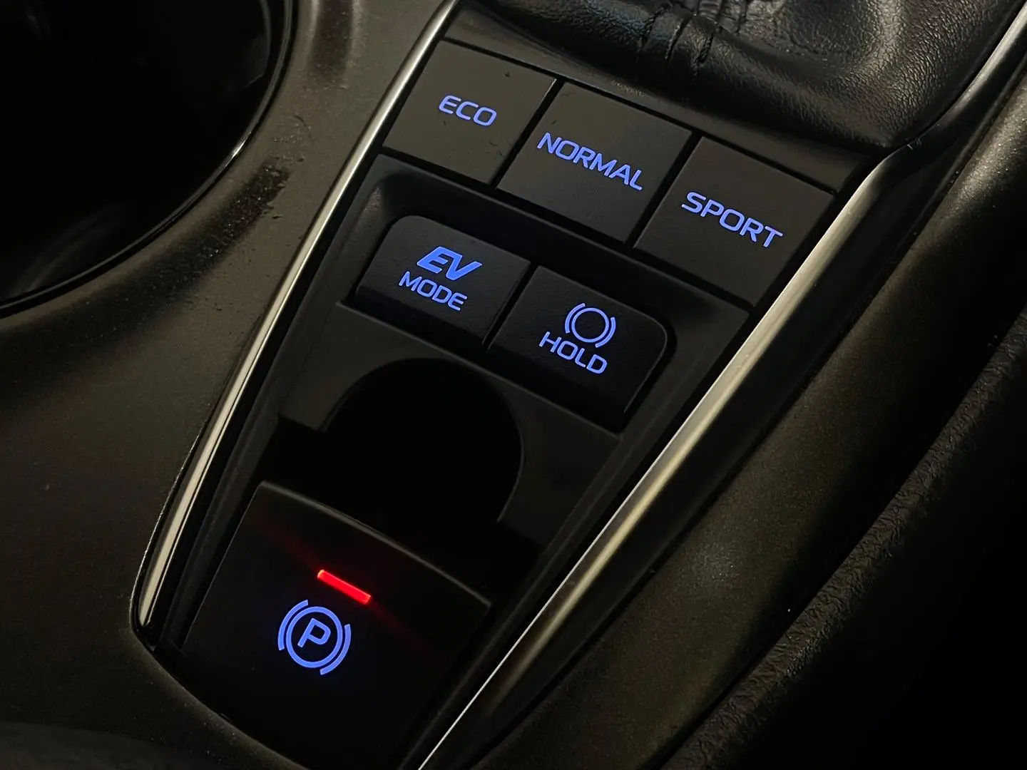 2021 Toyota Camry Gallery Image 21