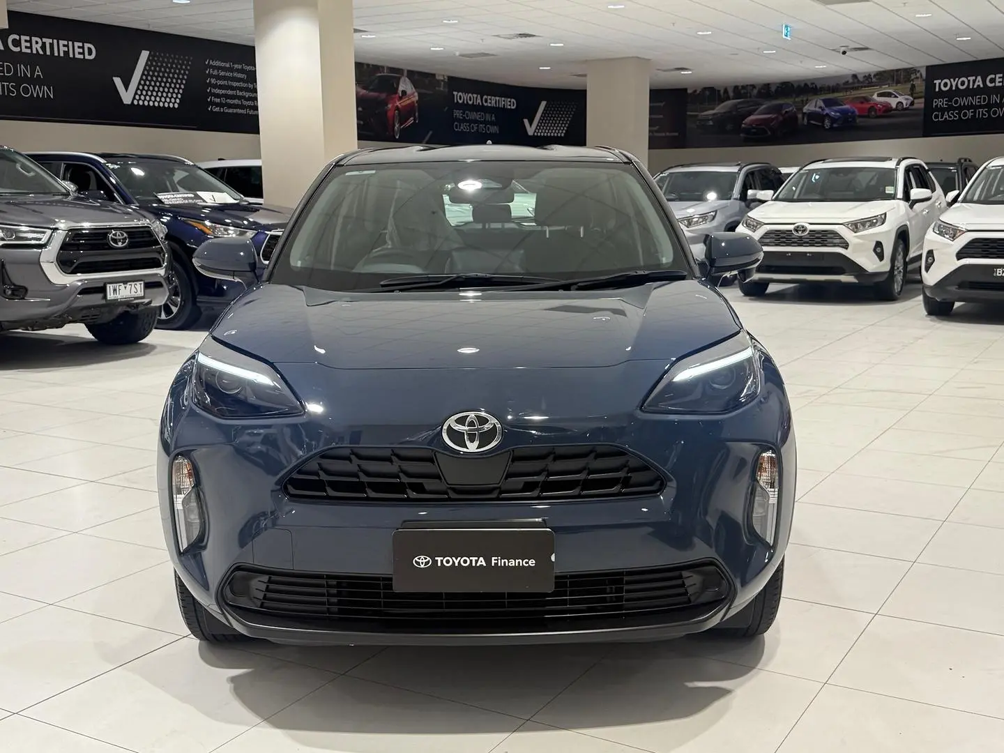 2024 Toyota Yaris Cross Gallery Image 4