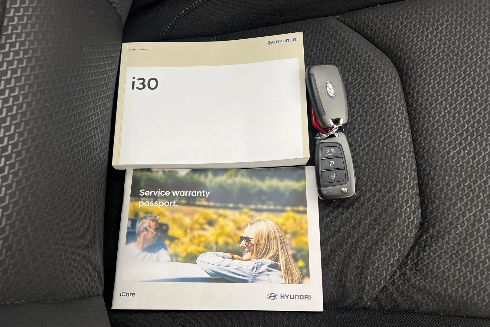 2020 Hyundai i30 Gallery Image 21