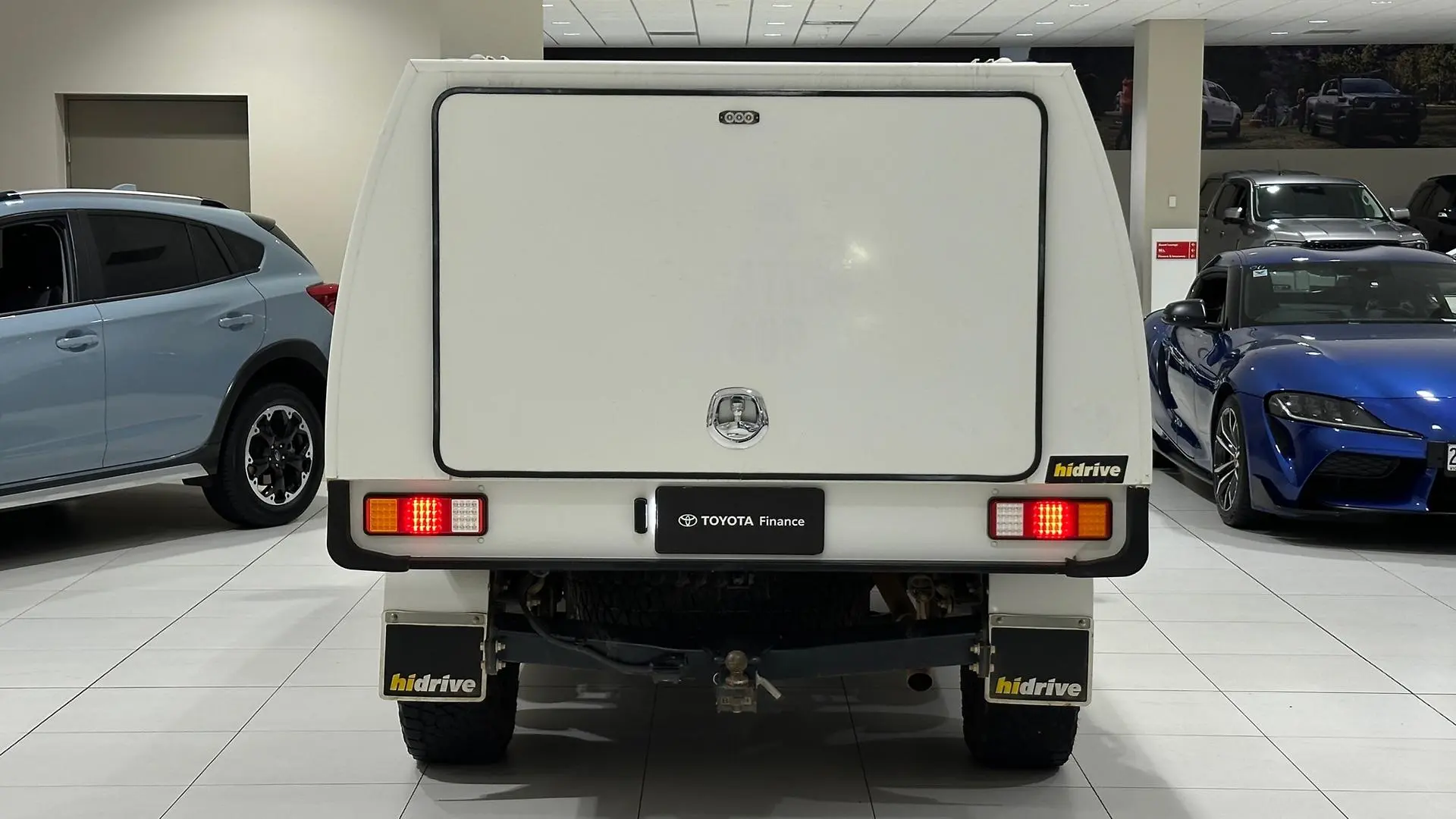 2021 Toyota Hilux Gallery Image 9