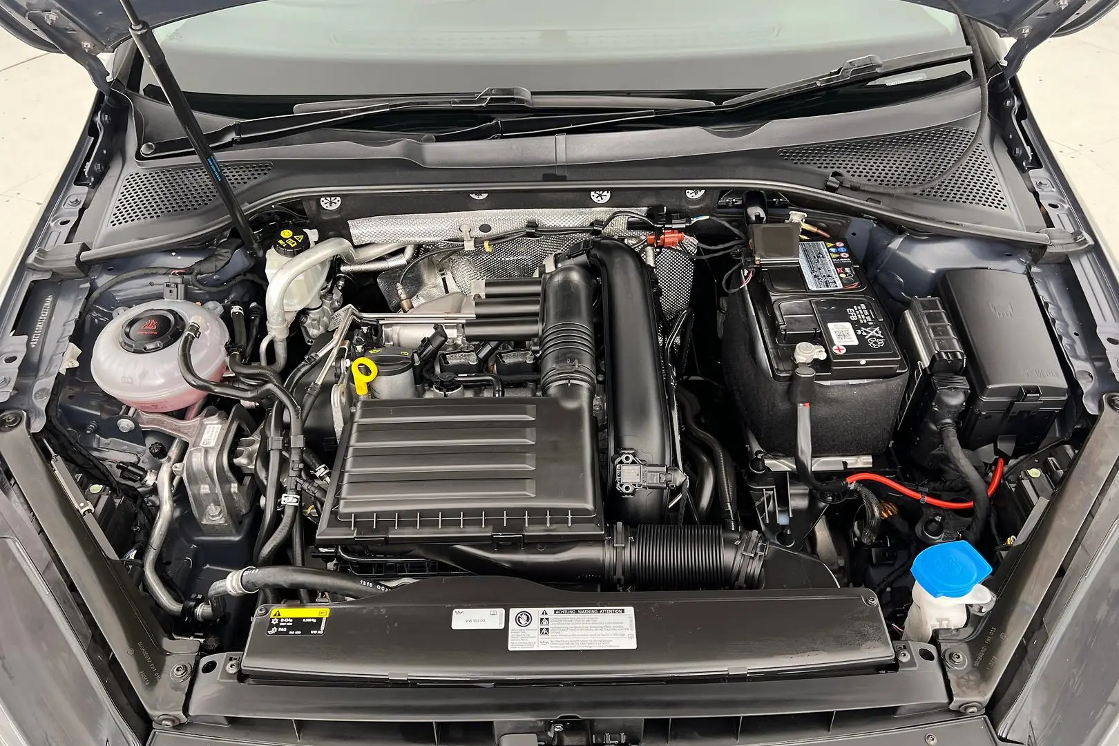 2018 Volkswagen Golf Gallery Image 22