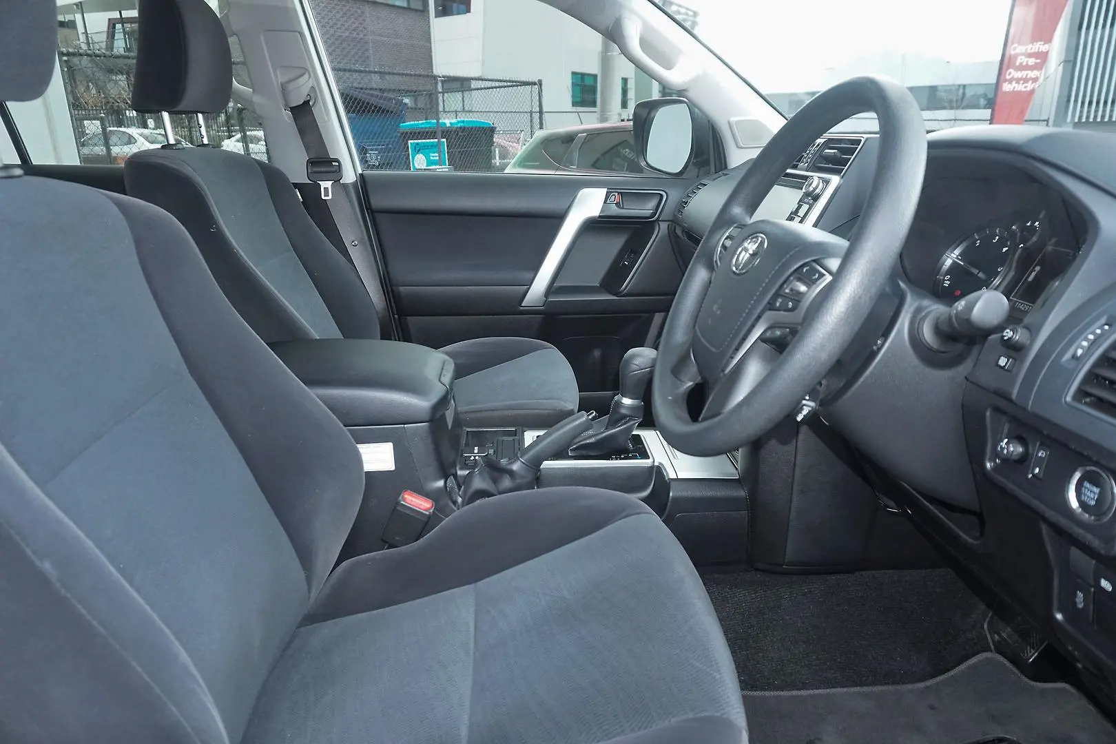 2020 Toyota Landcruiser Prado Gallery Image 5