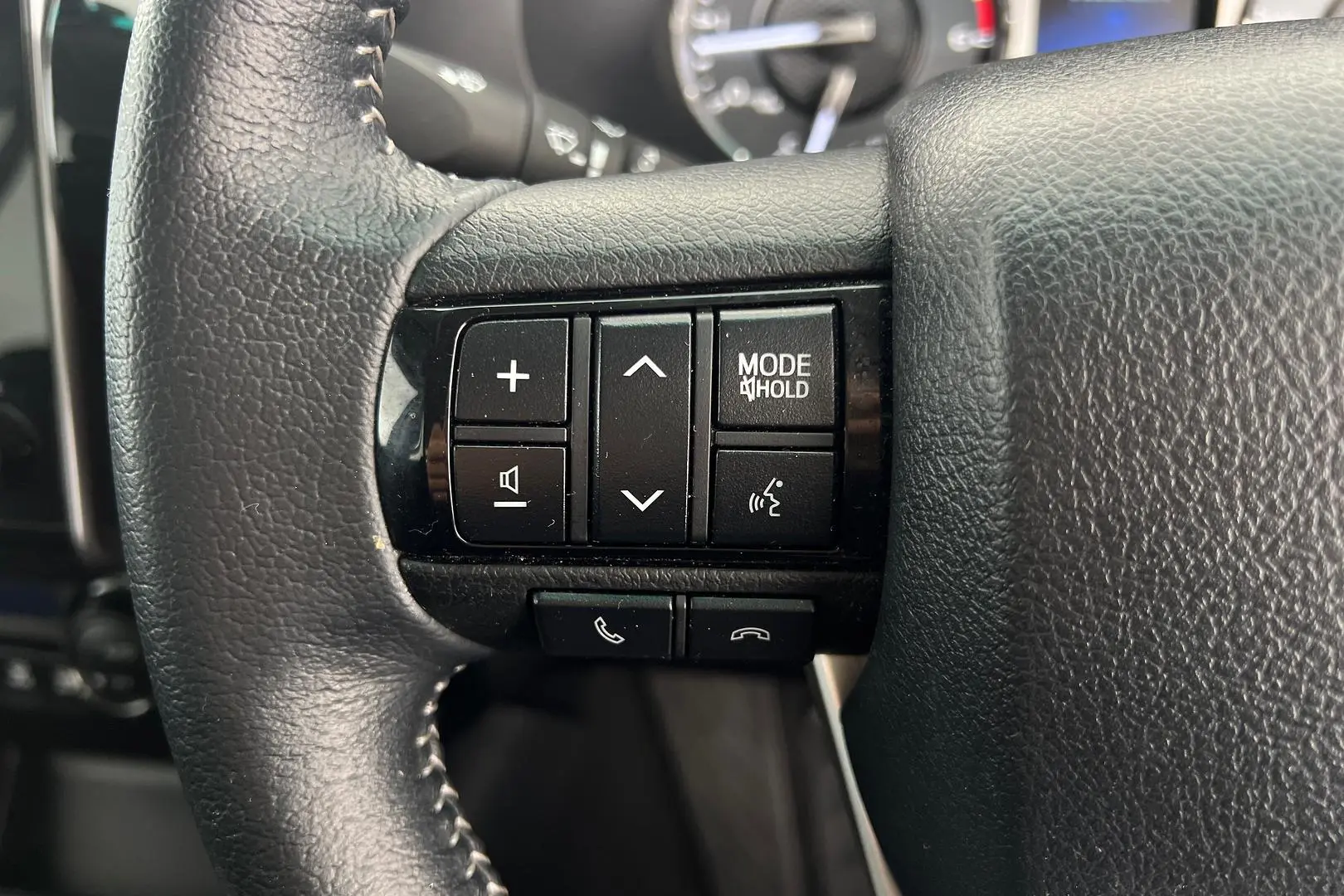 2023 Toyota Hilux Gallery Image 17