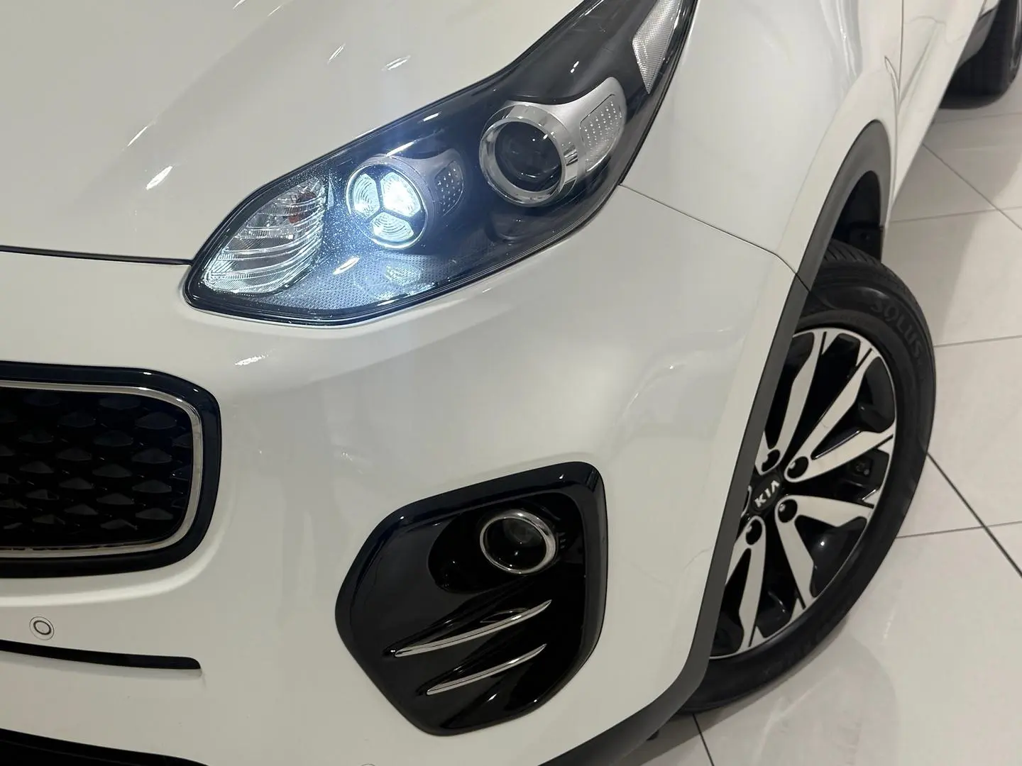 2017 Kia Sportage Gallery Image 11