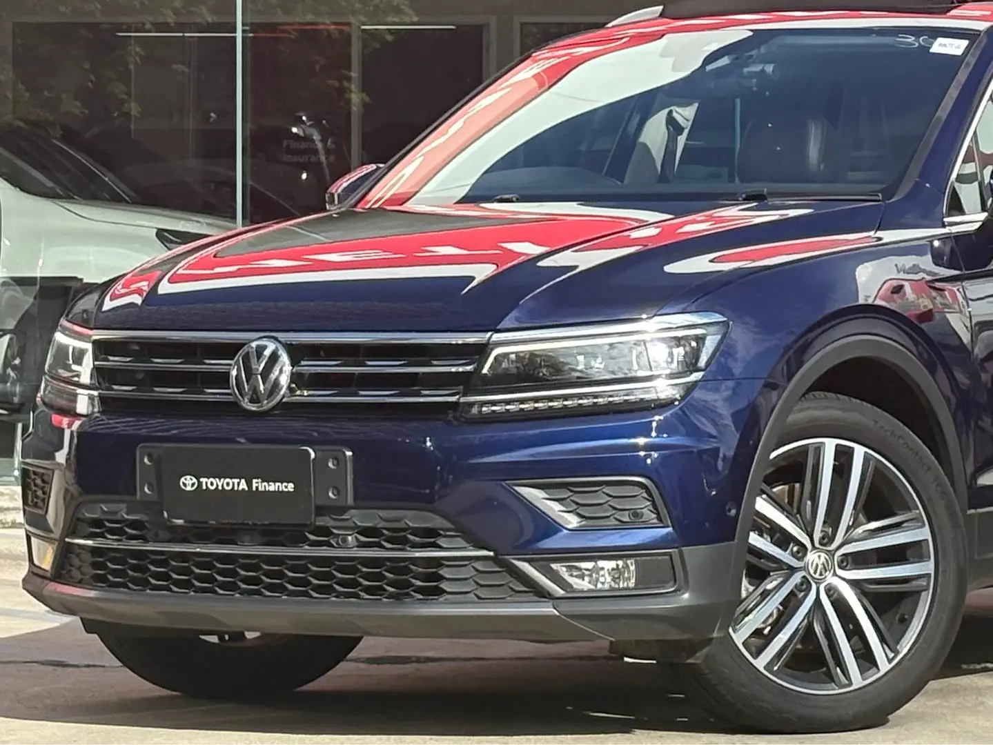 2019 Volkswagen Tiguan Gallery Image 7