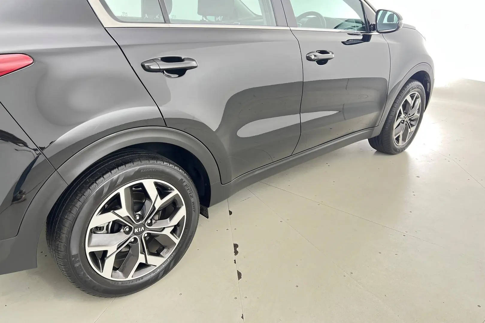 2020 Kia Sportage Gallery Image 10