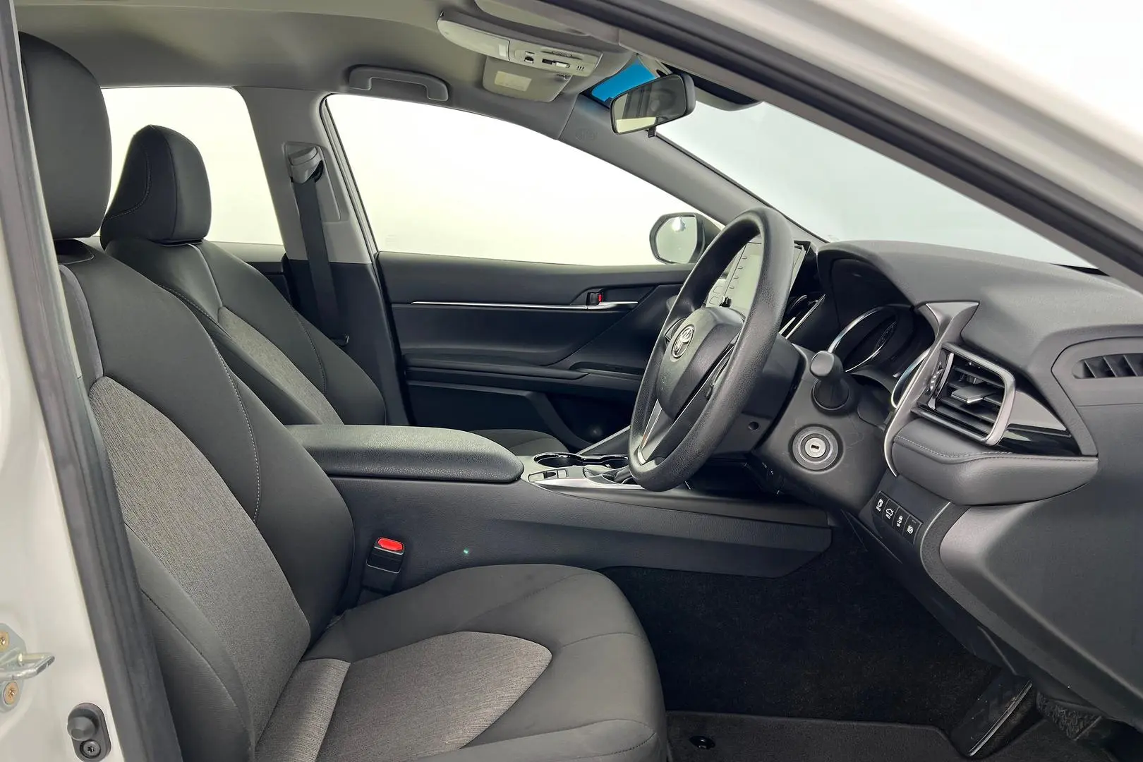 2024 Toyota Camry Gallery Image 14