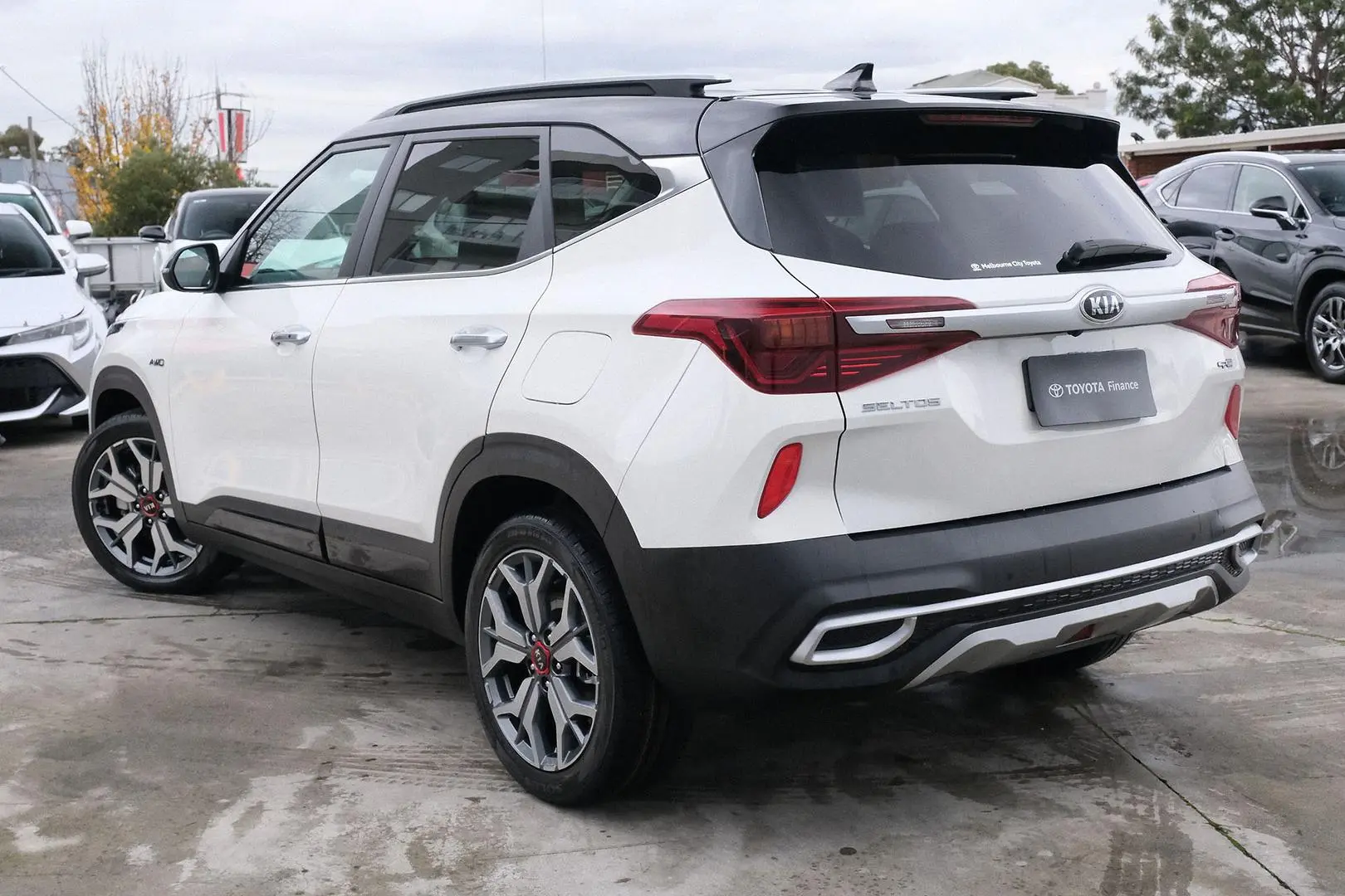 2020 Kia Seltos Gallery Image 2