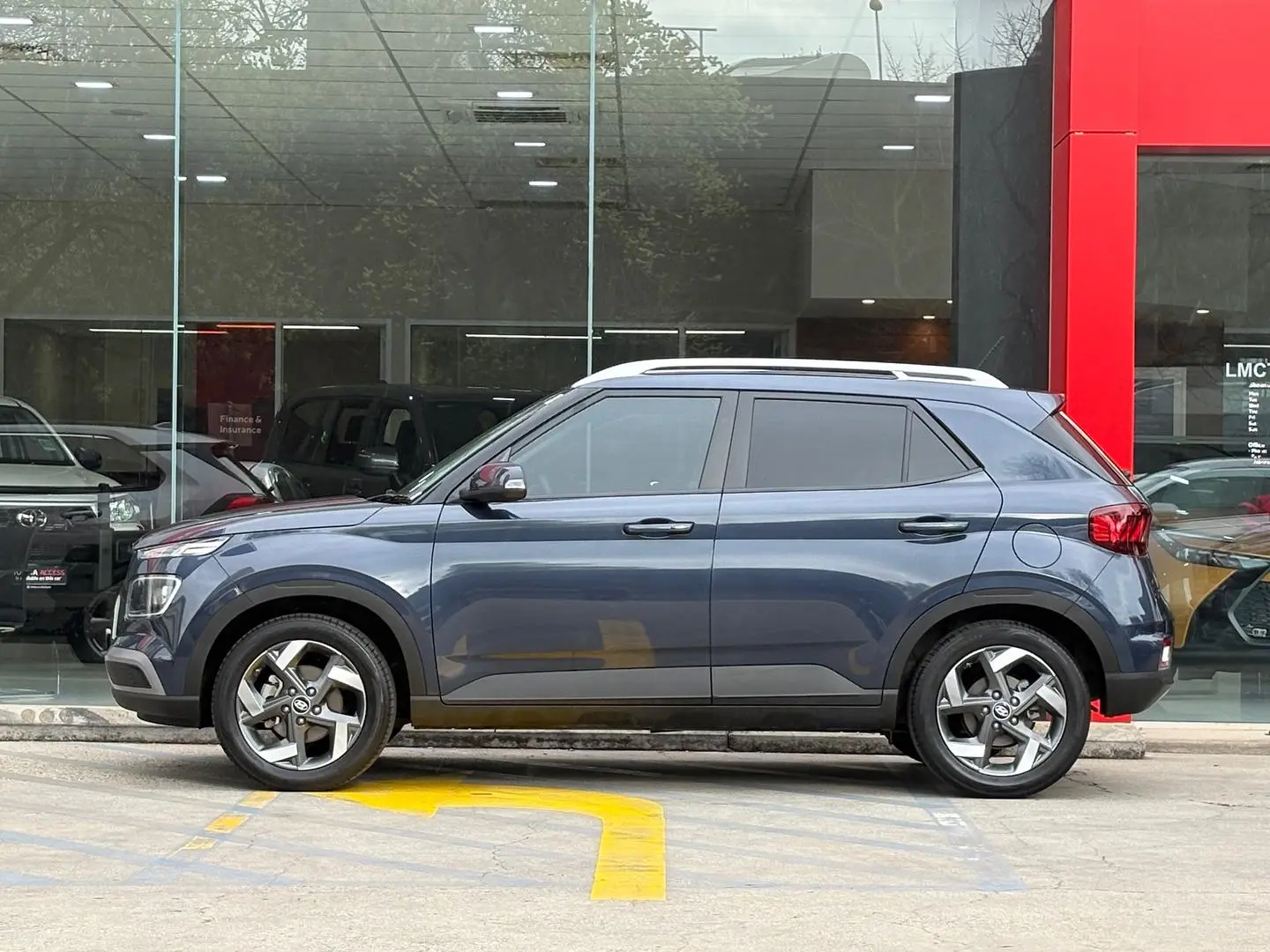 2023 Hyundai Venue Gallery Image 6