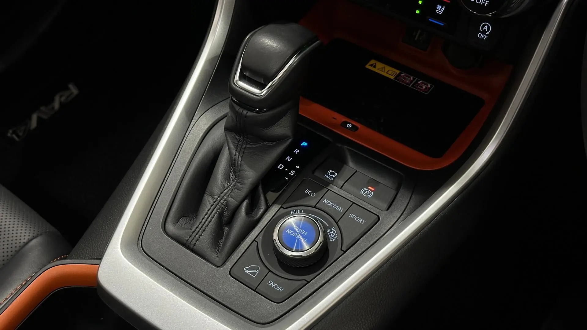 2024 Toyota RAV4 Gallery Image 23