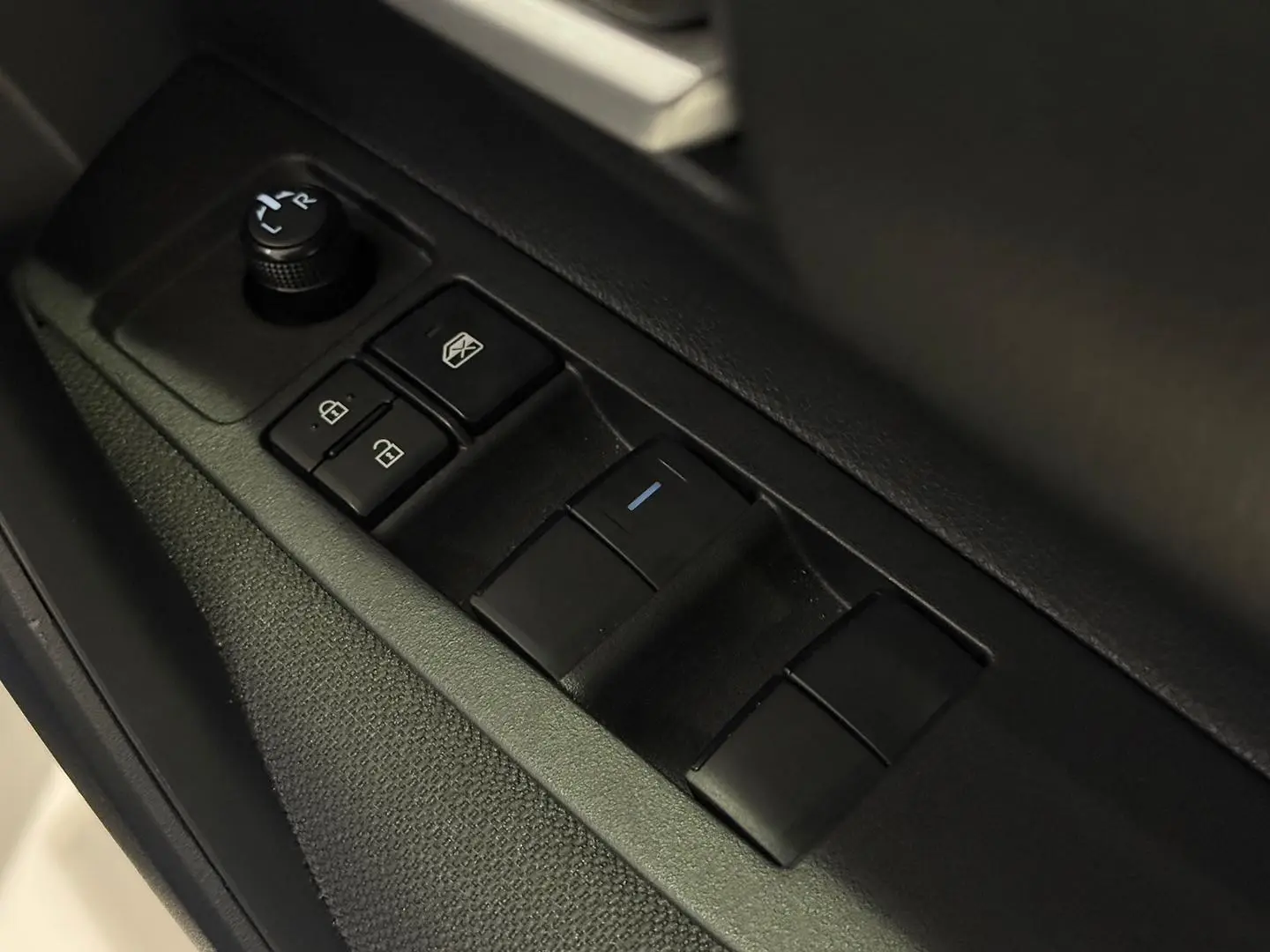 2024 Toyota Corolla Gallery Image 15
