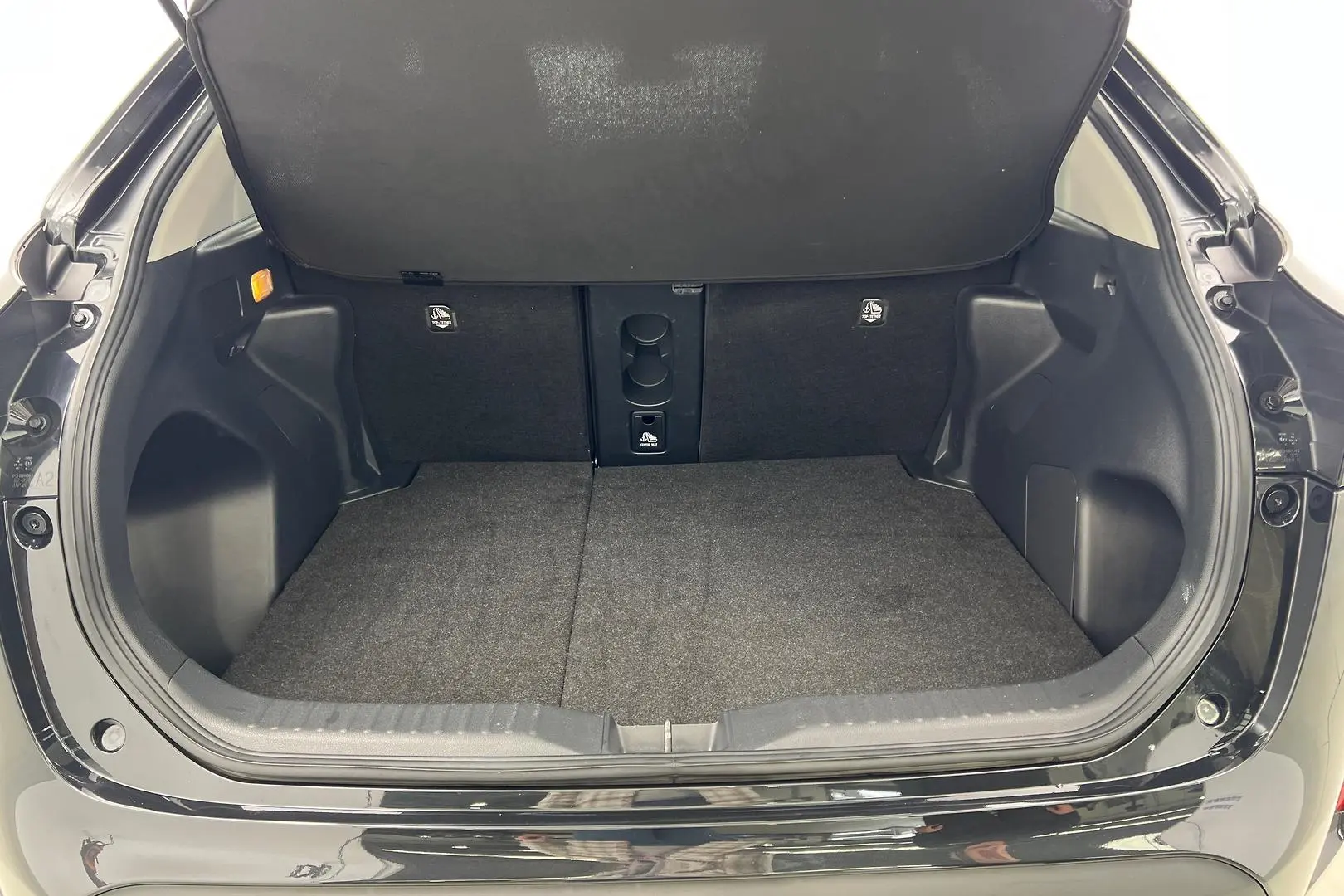 2024 Toyota Yaris Cross Gallery Image 20