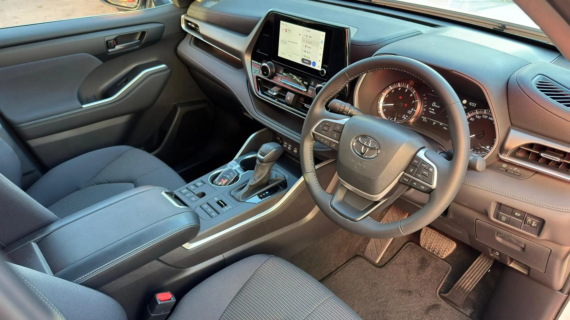 2024 Toyota Kluger Gallery Image 3