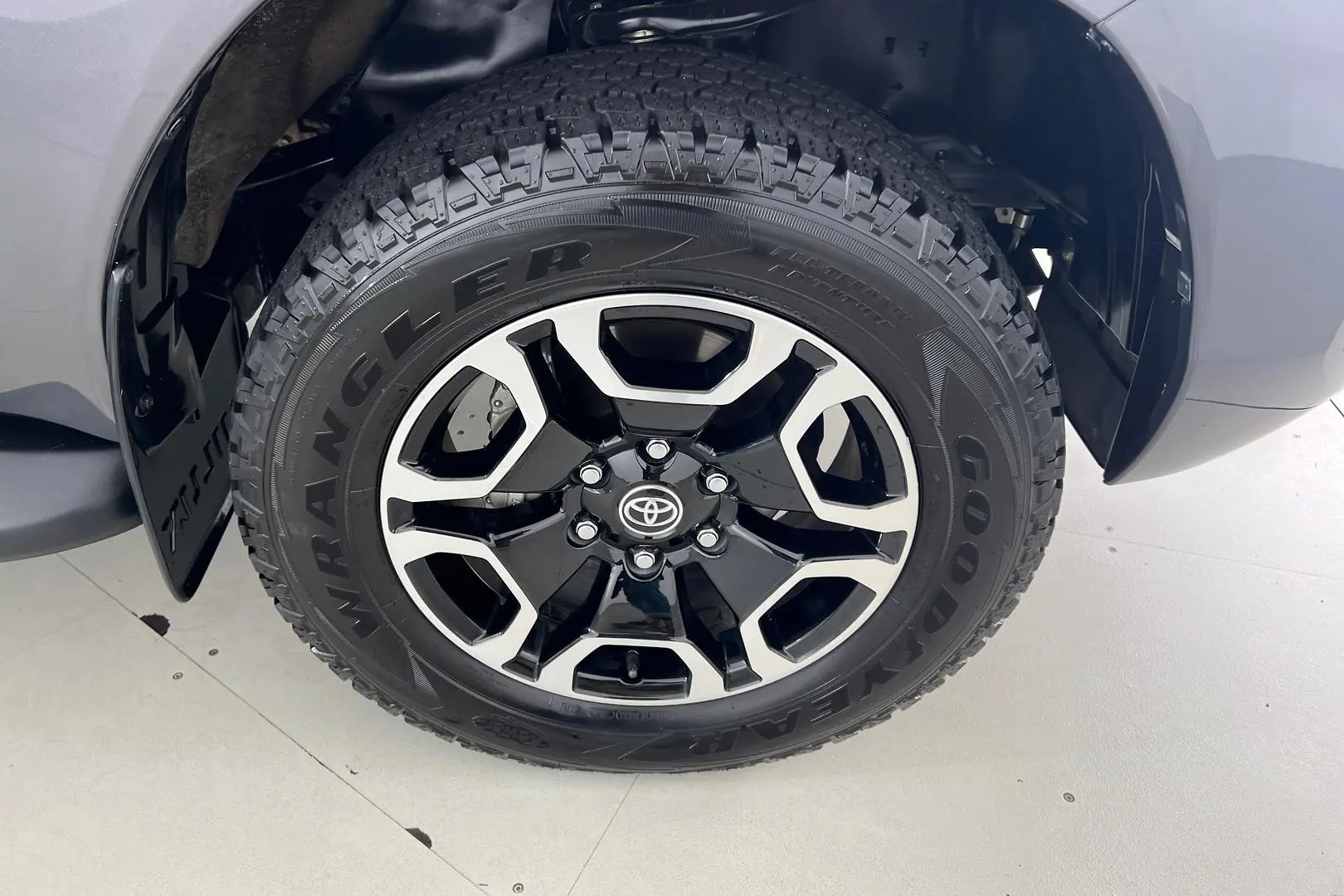 2022 Toyota Hilux Gallery Image 22