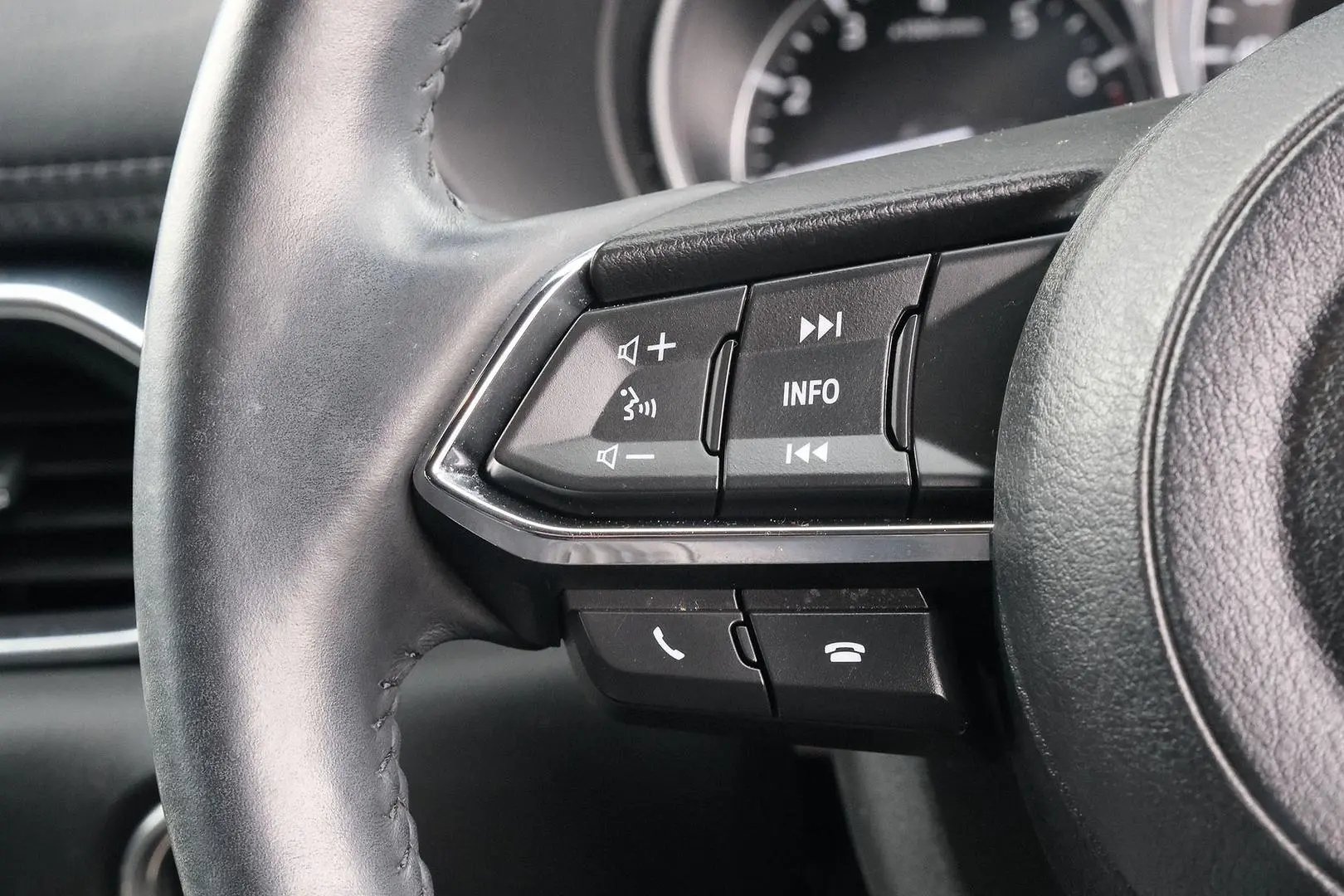 2022 Mazda CX-8 Gallery Image 15