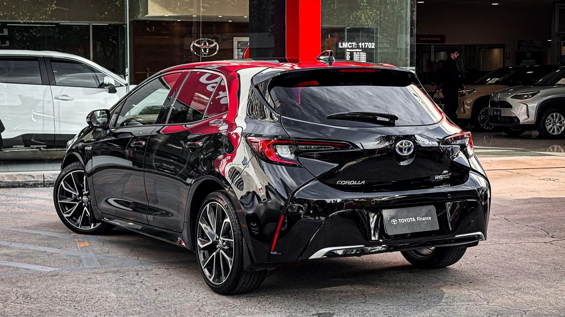 2023 Toyota Corolla Gallery Image 2