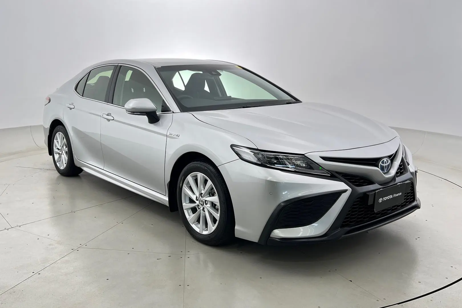 2023 Toyota Camry Gallery Image 1