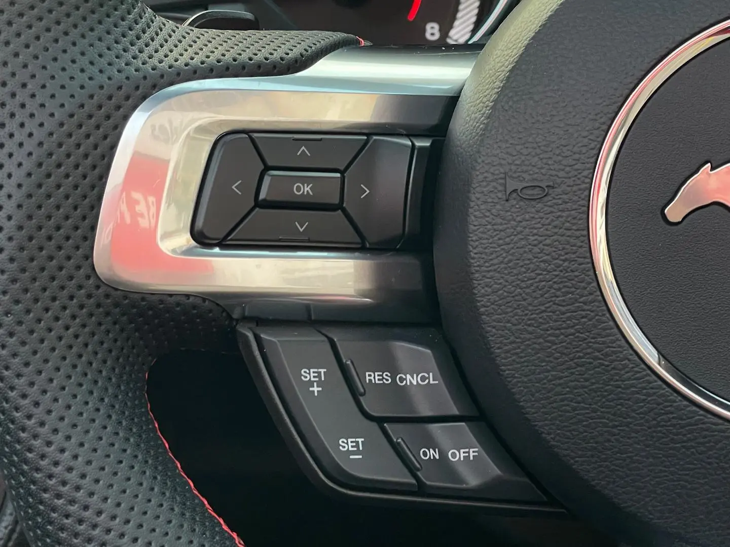 2017 Ford Mustang Gallery Image 23