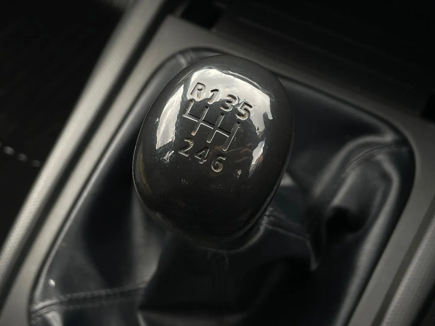 2018 Mitsubishi Triton Gallery Image 17