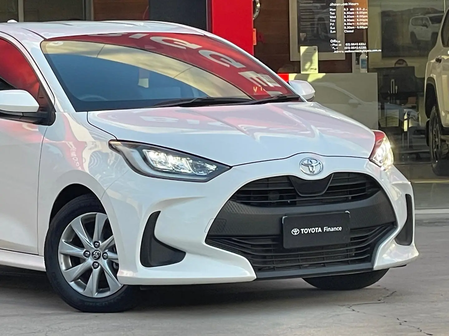 2020 Toyota Yaris Gallery Image 3