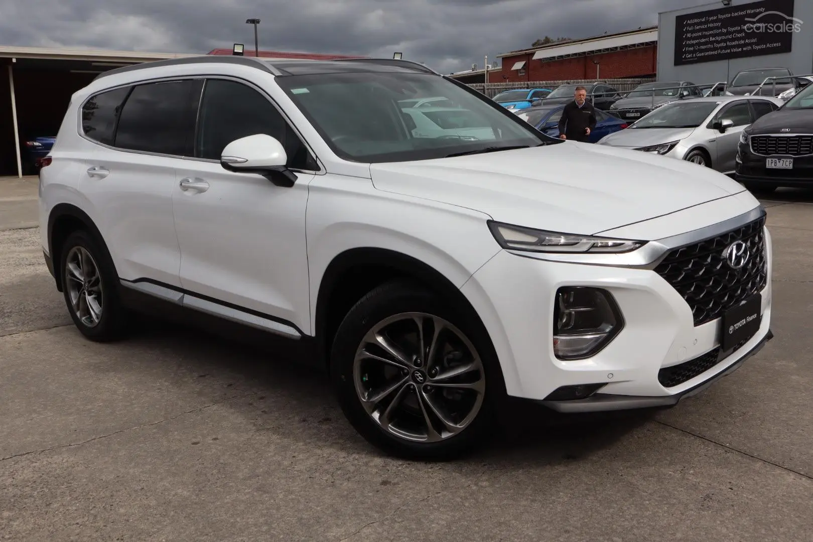 2018 Hyundai Santa Fe Image 1