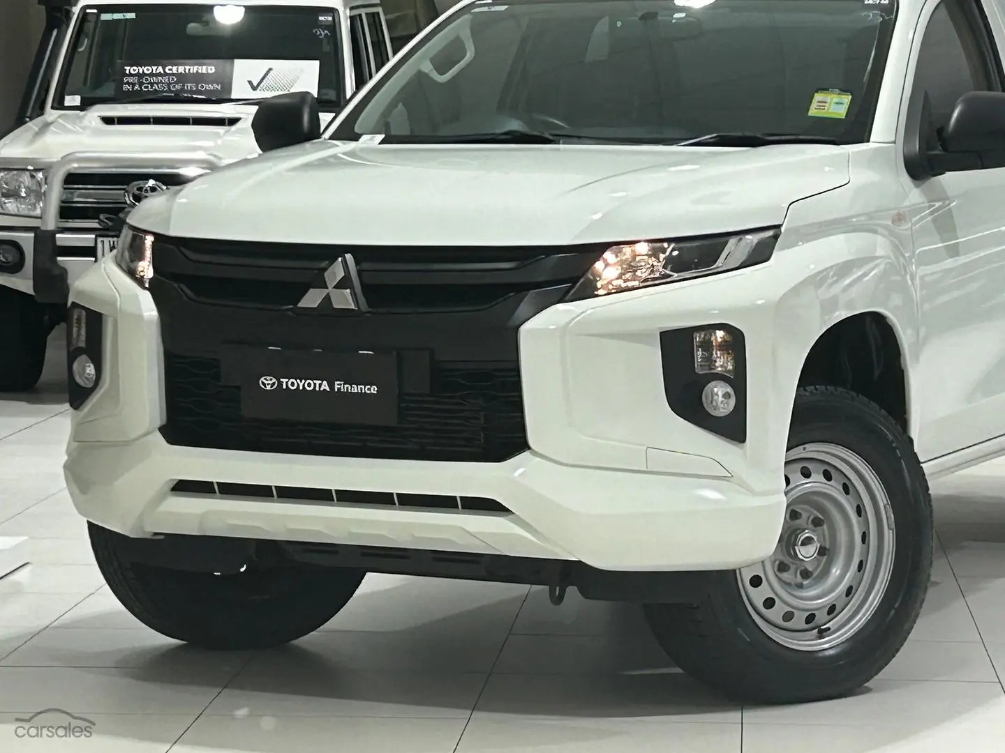 2019 Mitsubishi Triton Image 7