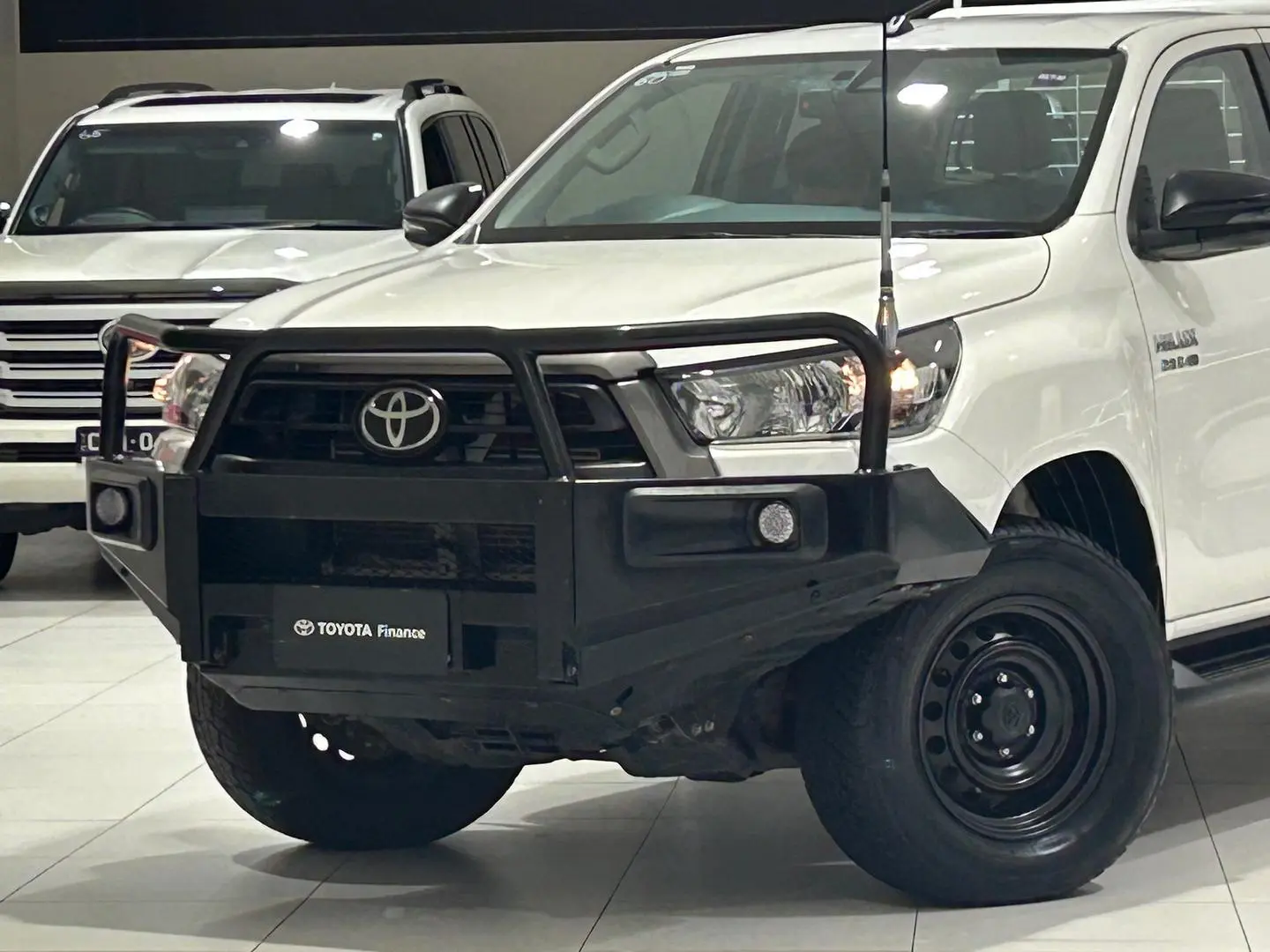 2021 Toyota Hilux Gallery Image 7