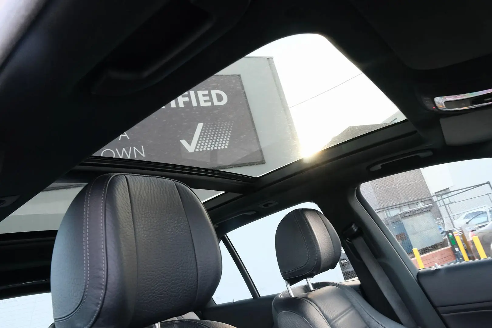 2019 Mercedes-Benz GLE-Class Gallery Image 8