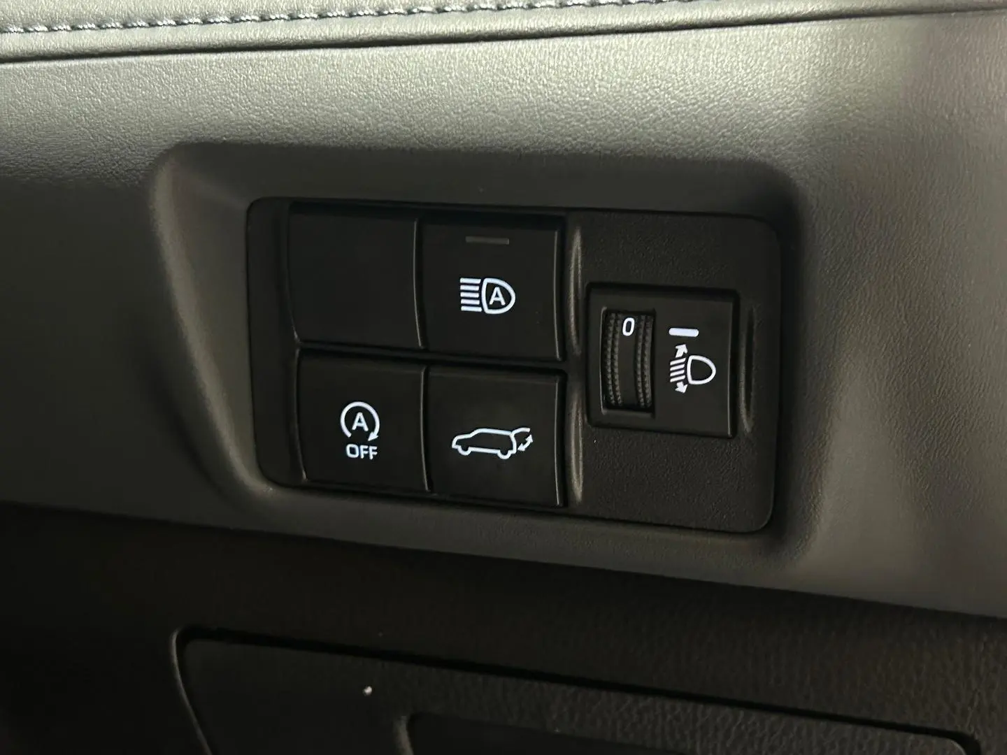 2023 Toyota Kluger Gallery Image 25