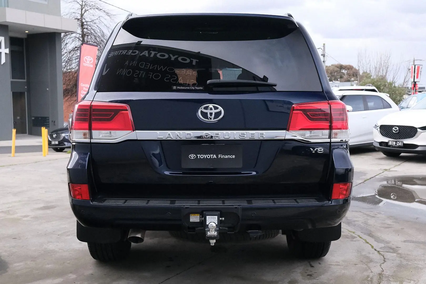 2018 Toyota Landcruiser Gallery Image 4