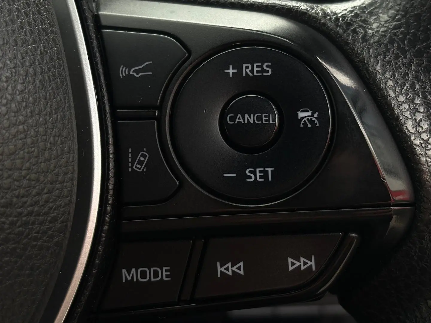 2018 Toyota Corolla Gallery Image 18