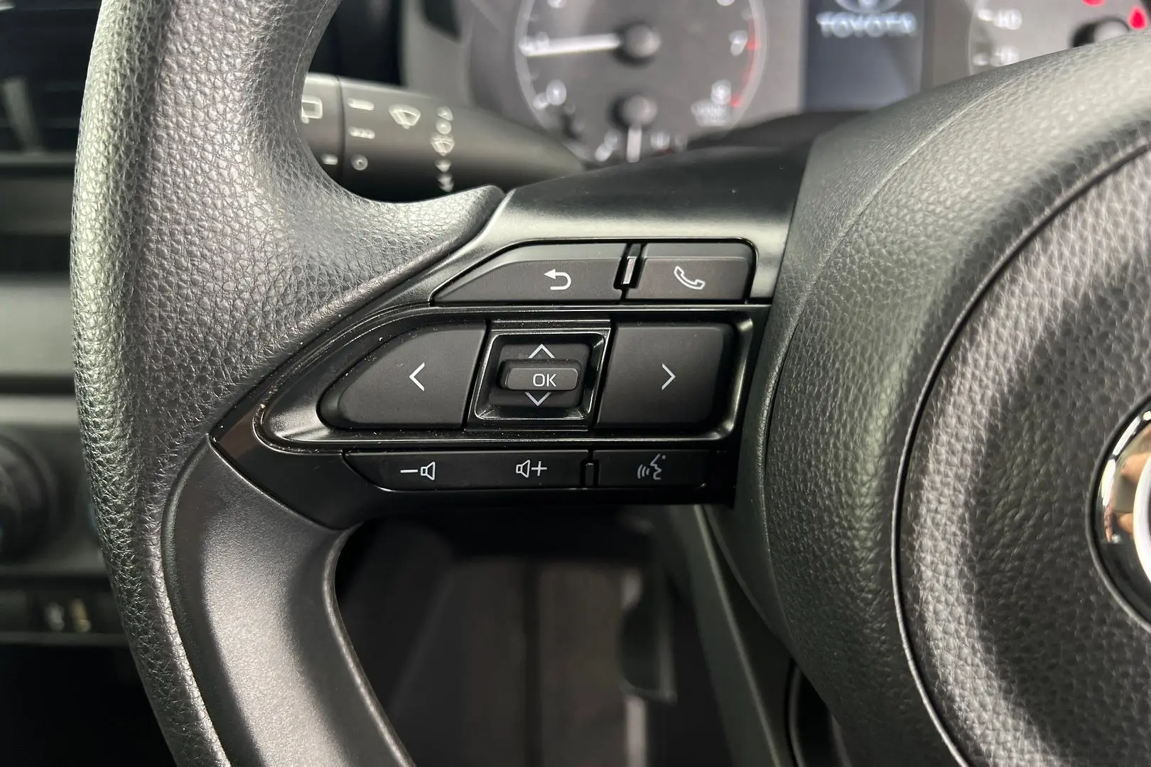 2023 Toyota Yaris Gallery Image 17