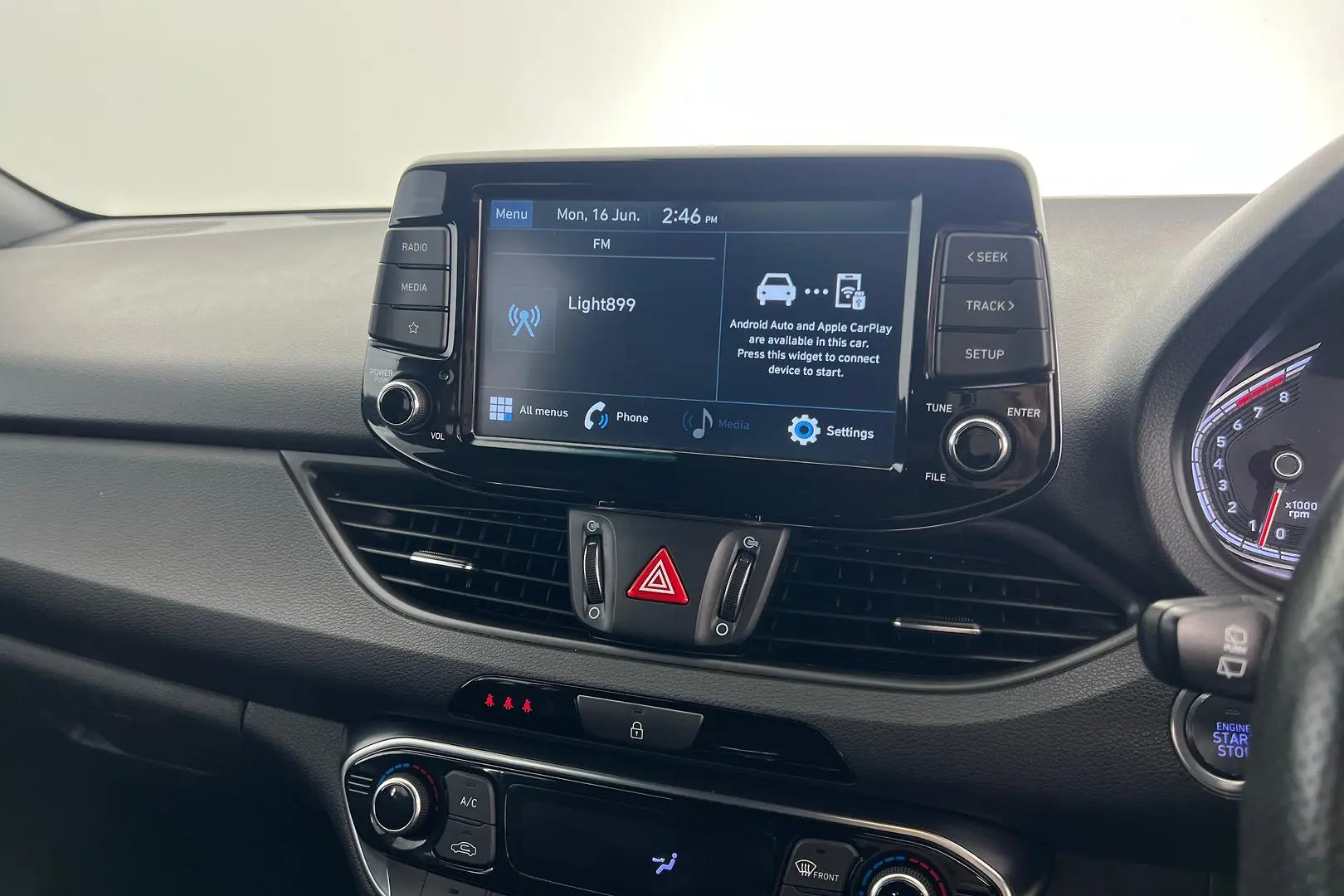 2020 Hyundai i30 Gallery Image 19