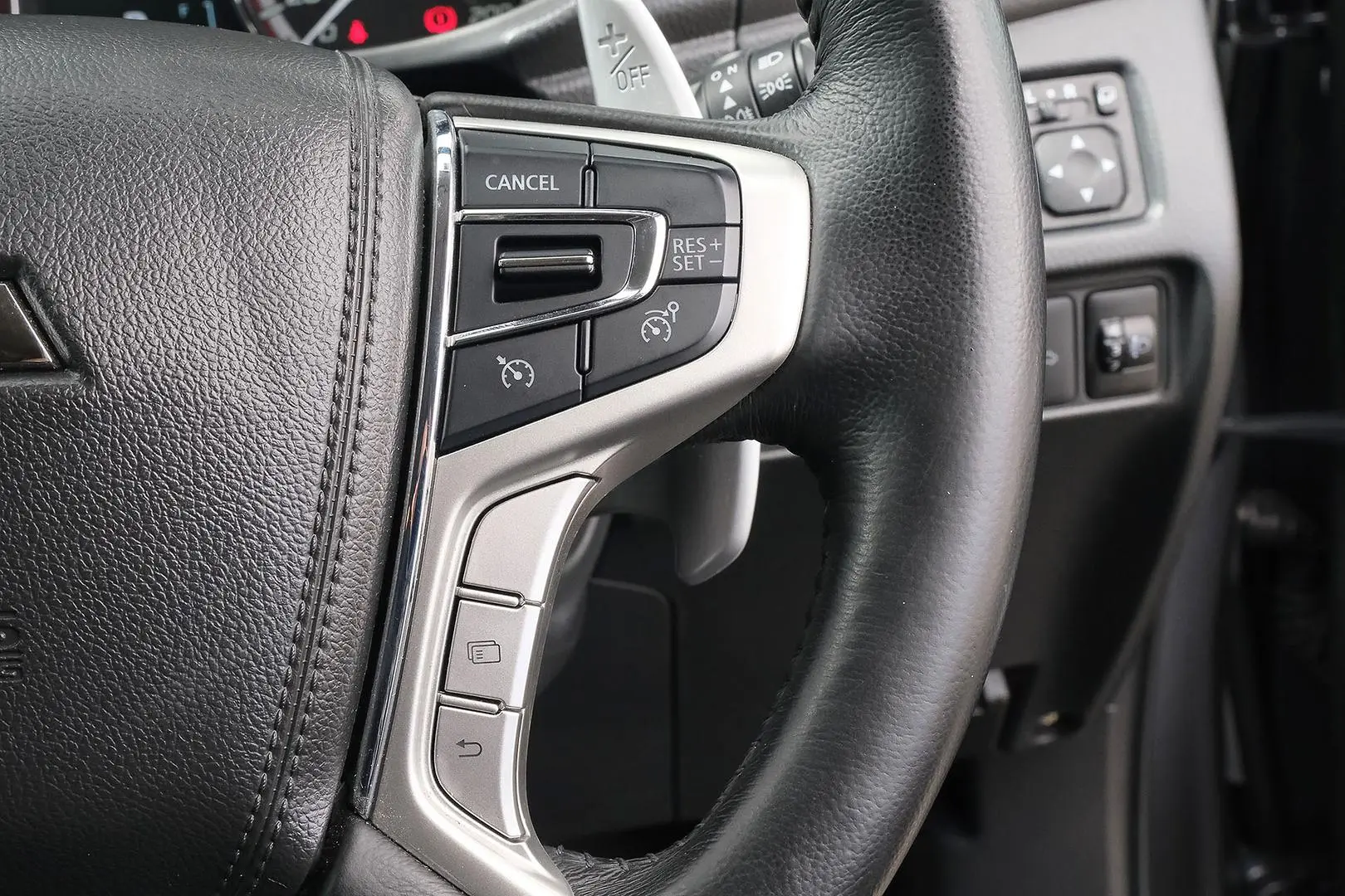 2022 Mitsubishi Triton Gallery Image 16