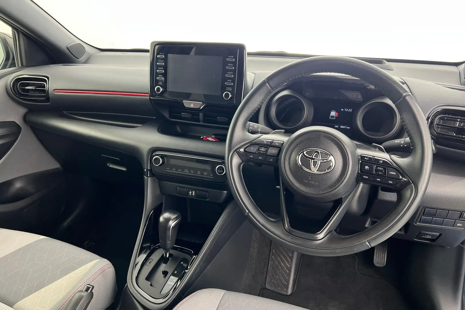 2021 Toyota Yaris Gallery Image 14
