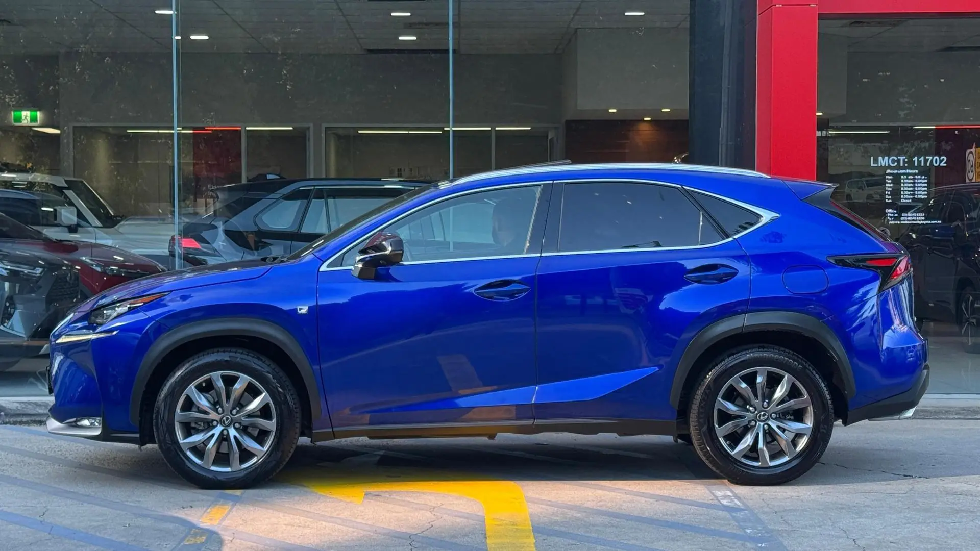 2017 Lexus NX Gallery Image 9