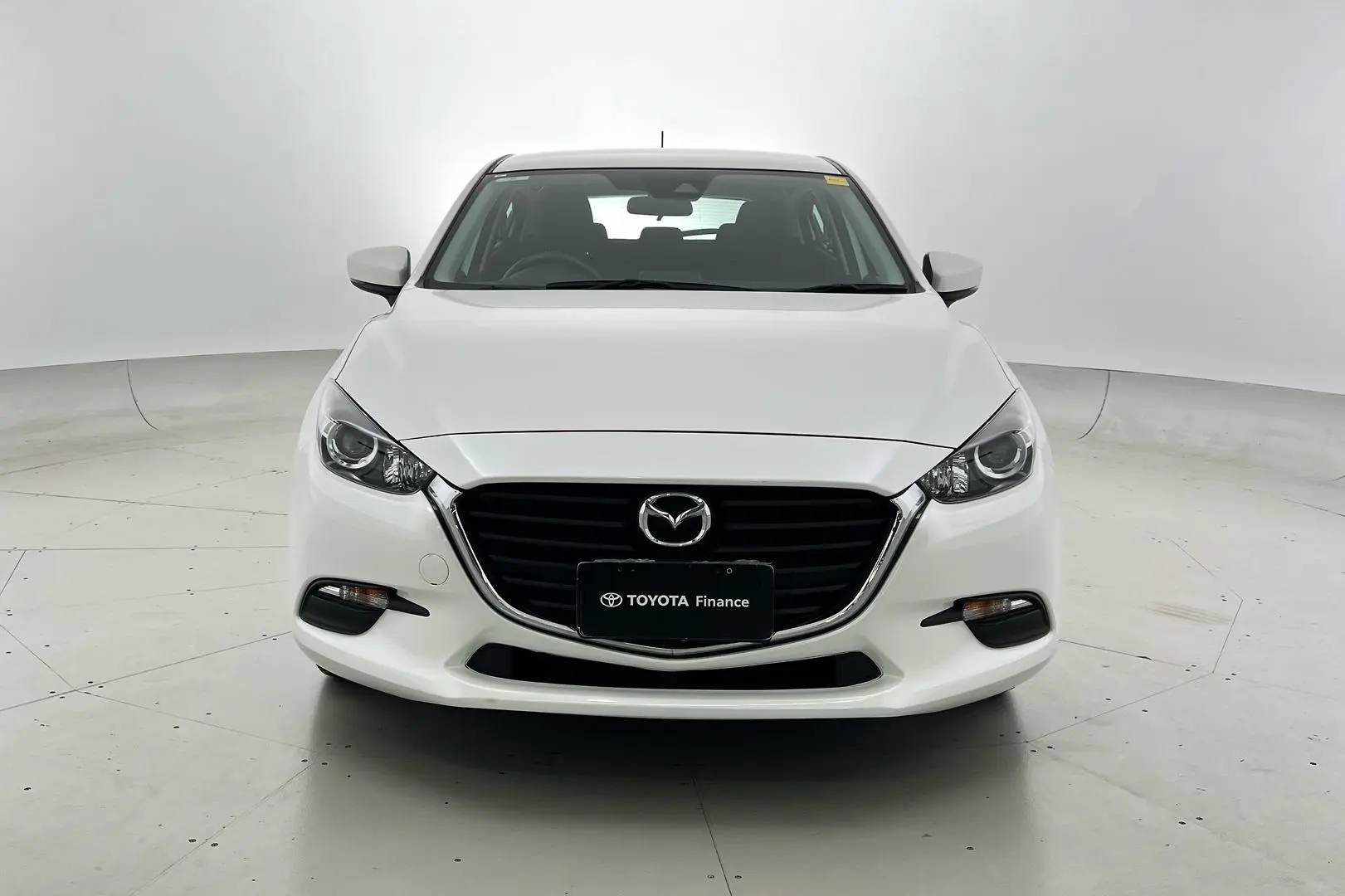 2018 Mazda 3 Gallery Image 10