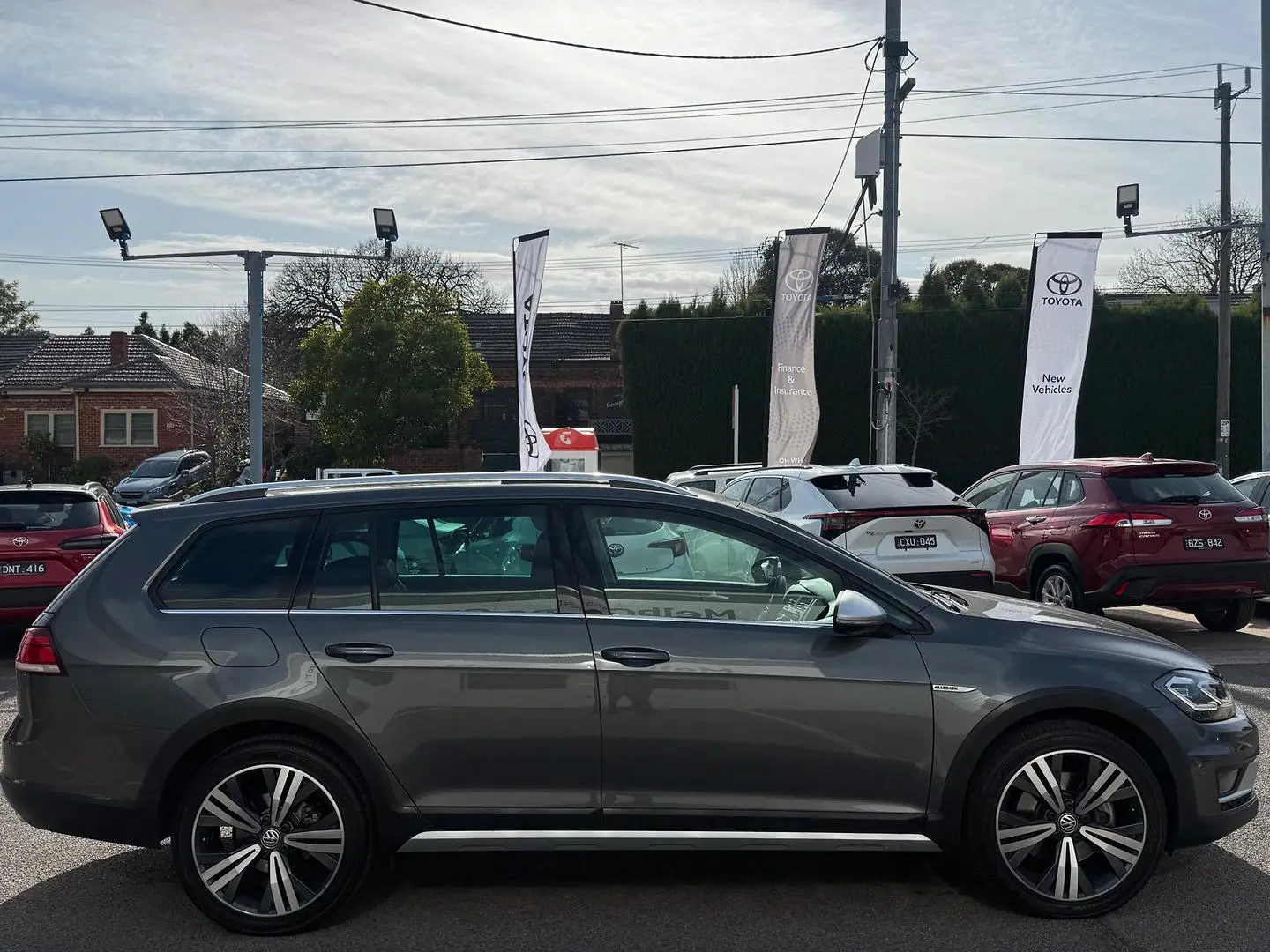 2018 Volkswagen Golf Gallery Image 3