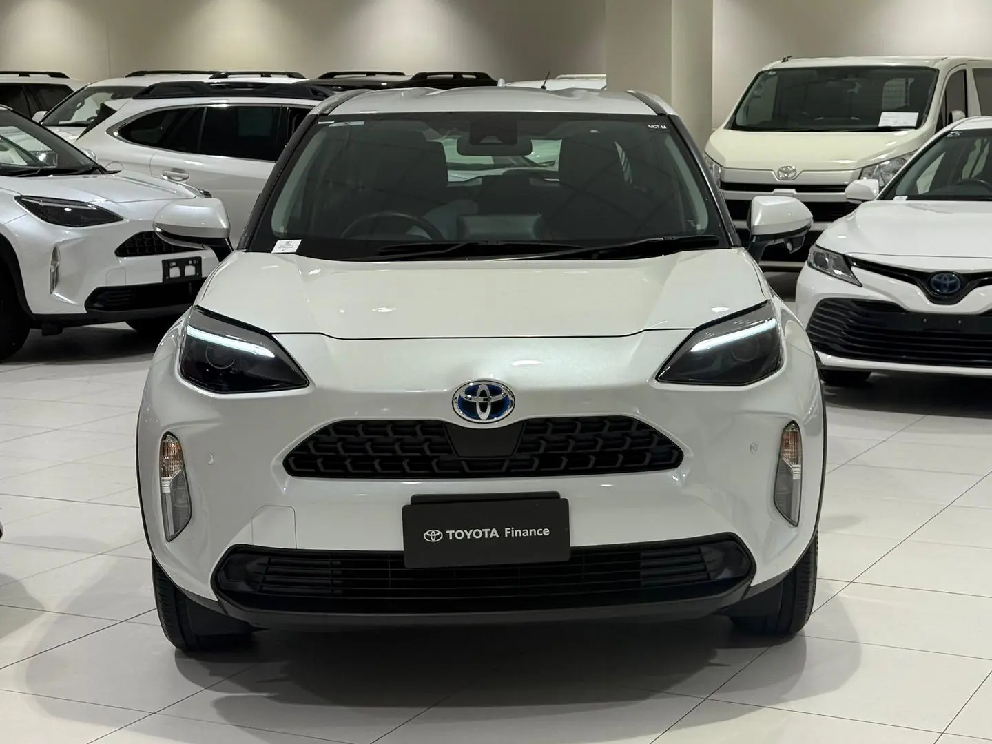 2023 Toyota Yaris Cross Gallery Image 4