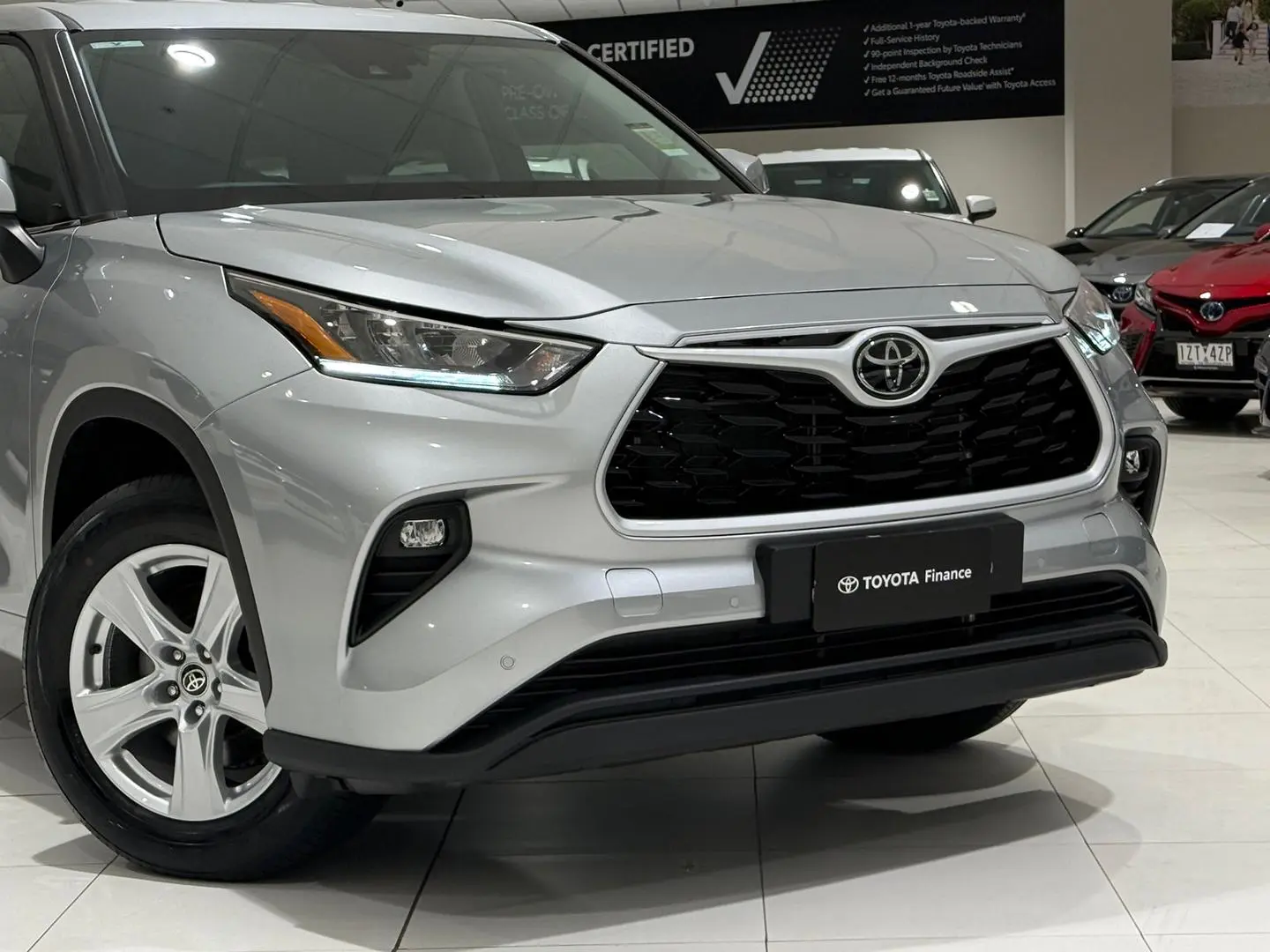 2024 Toyota Kluger Gallery Image 3