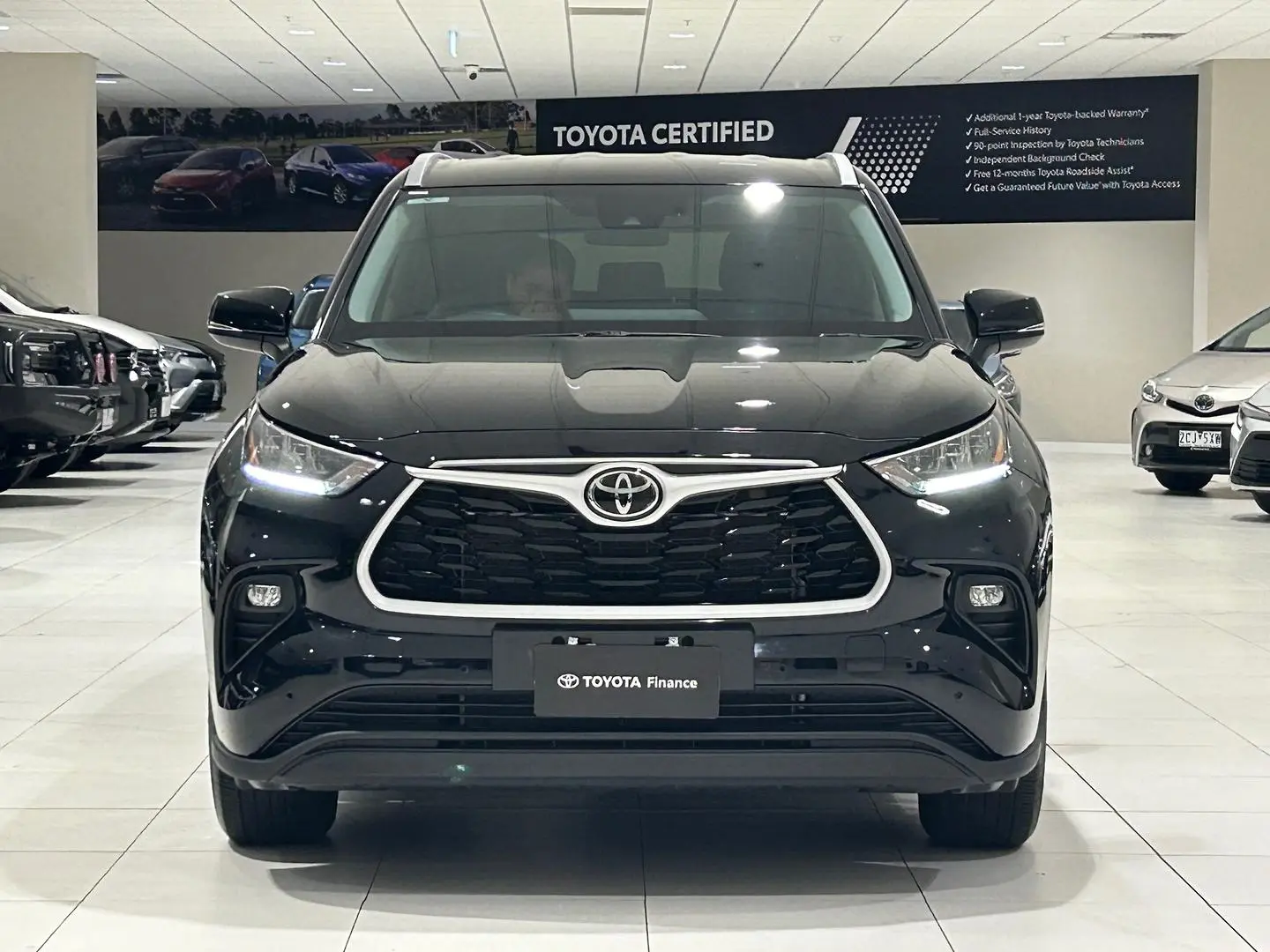2023 Toyota Kluger Gallery Image 4